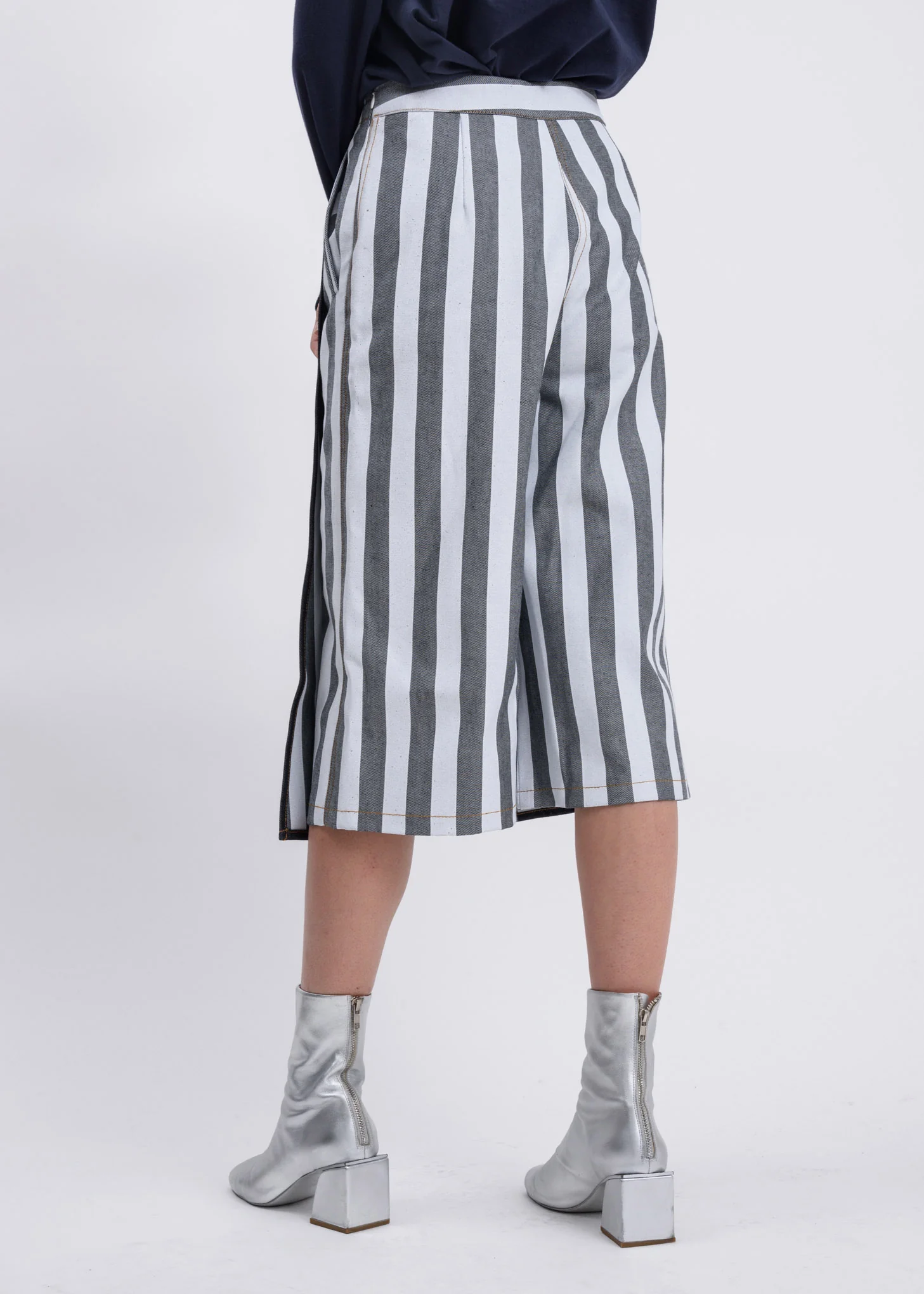 Navy Denim And White Stripes Panta Skirt - Image 3
