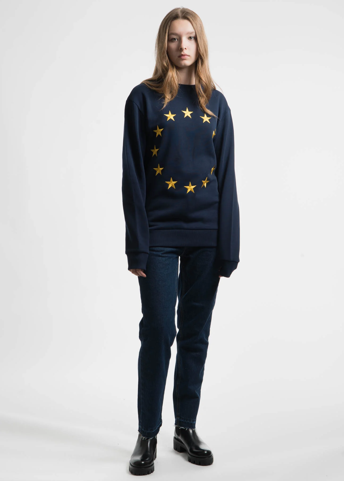 Navy Etoile Europa Sweatshirt - Image 5