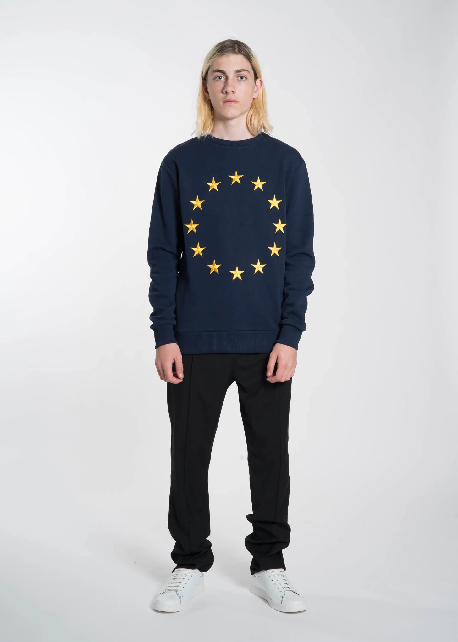 Navy Etoile Europa Sweatshirt - Image 4