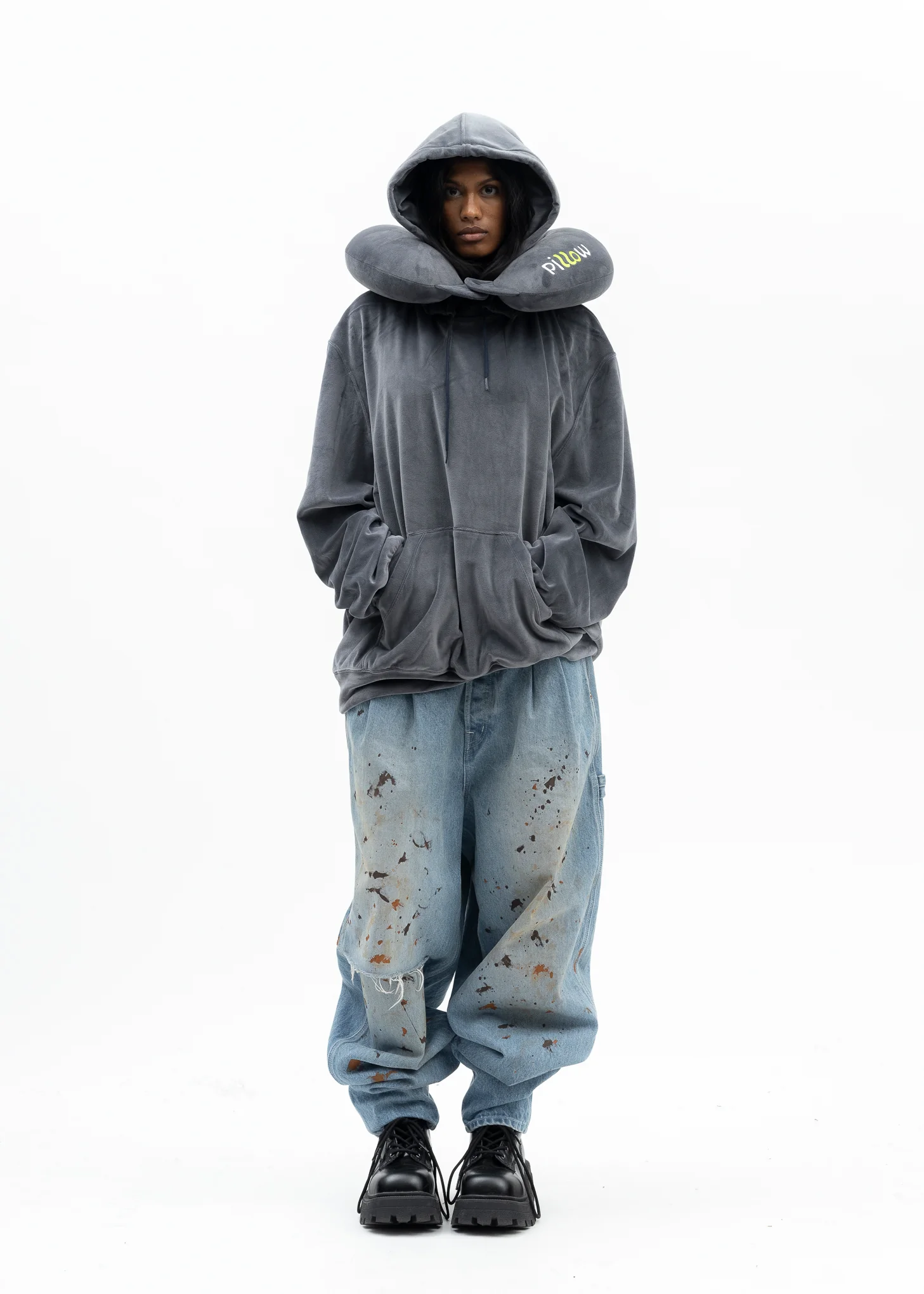 NAVY NECK PILLOW HOODIE - Image 5