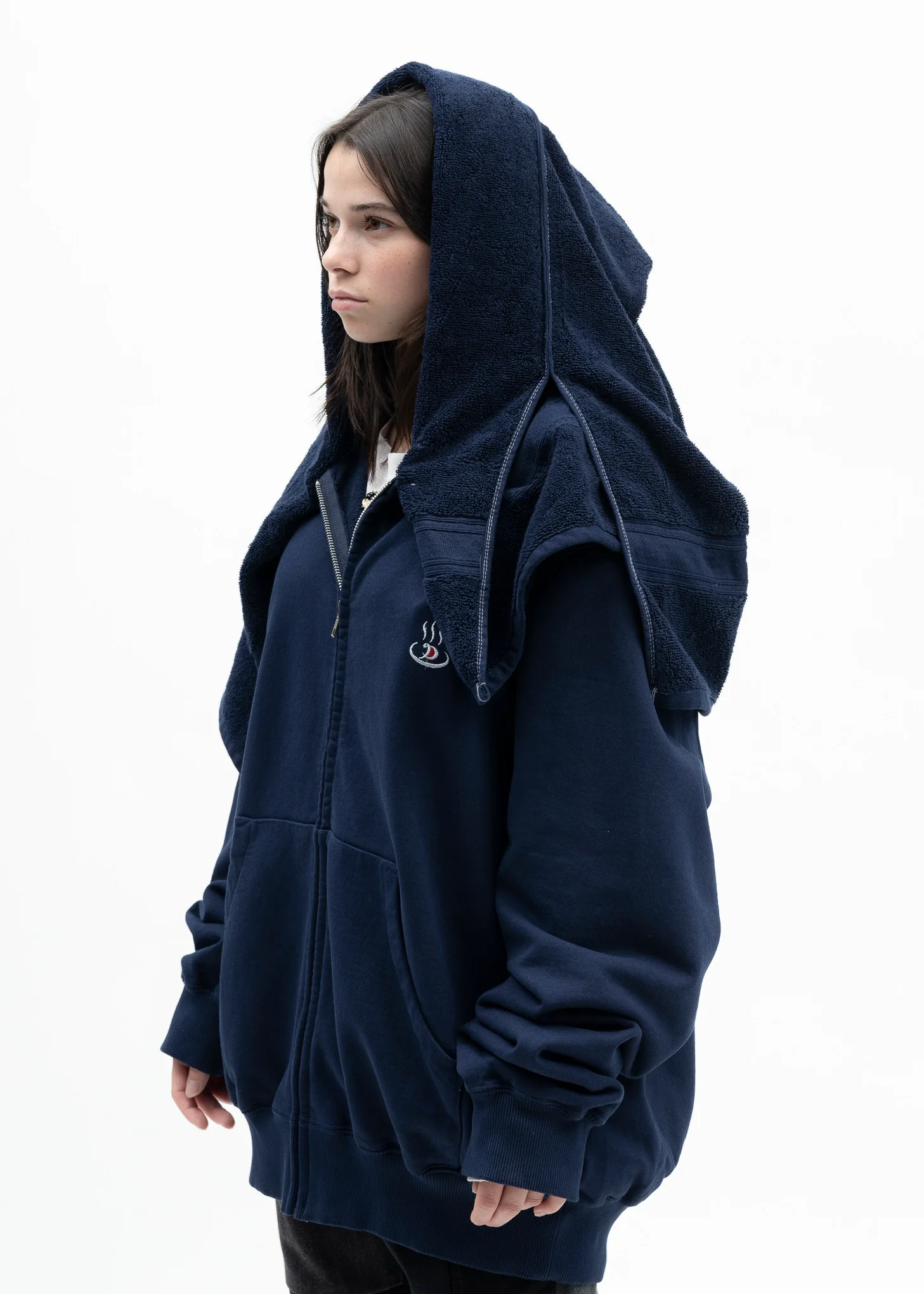 NAVY ONSEN TOWEL HOODIE - Image 3