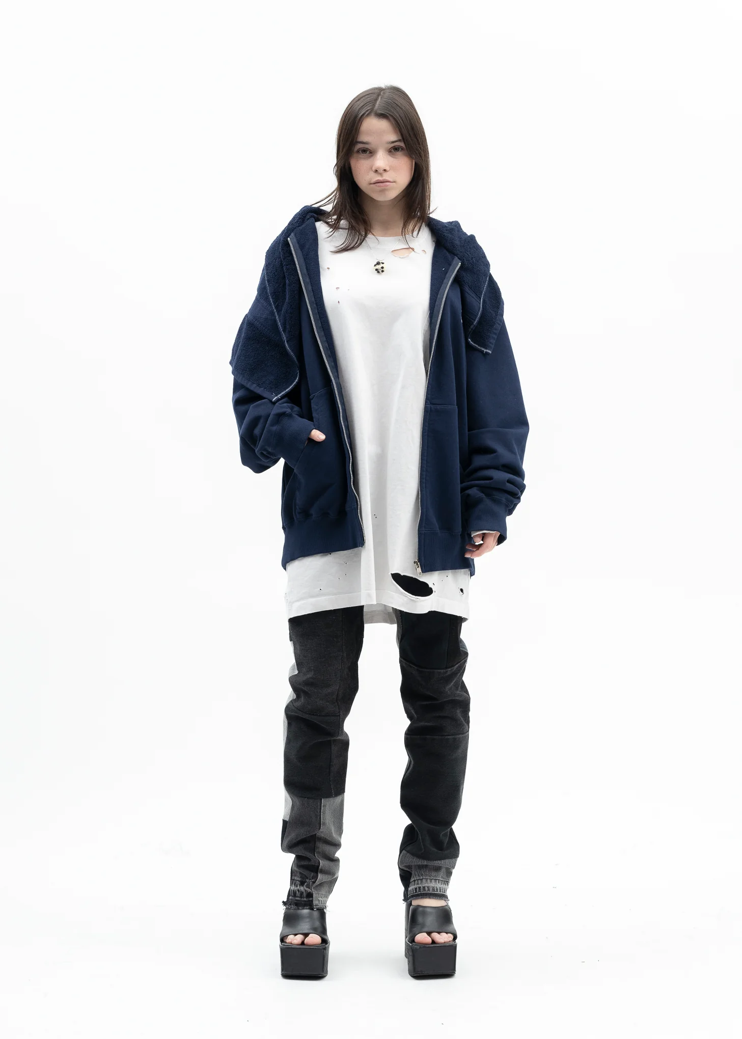 NAVY ONSEN TOWEL HOODIE - Image 9
