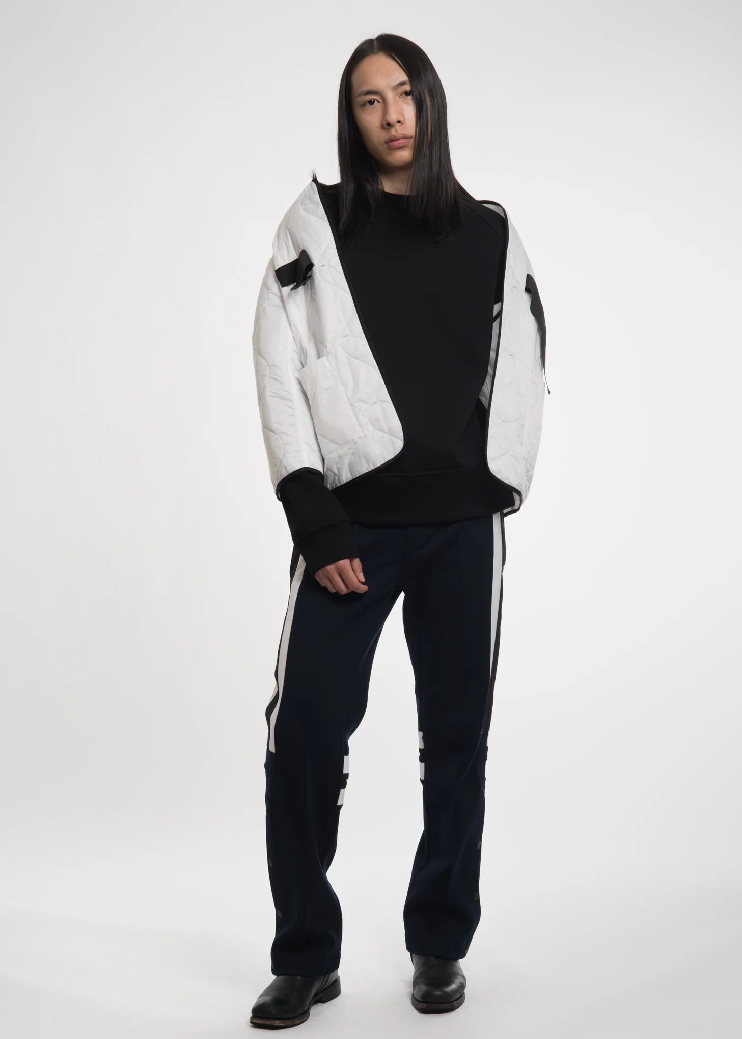 Navy Pierced Jogger - Image 9