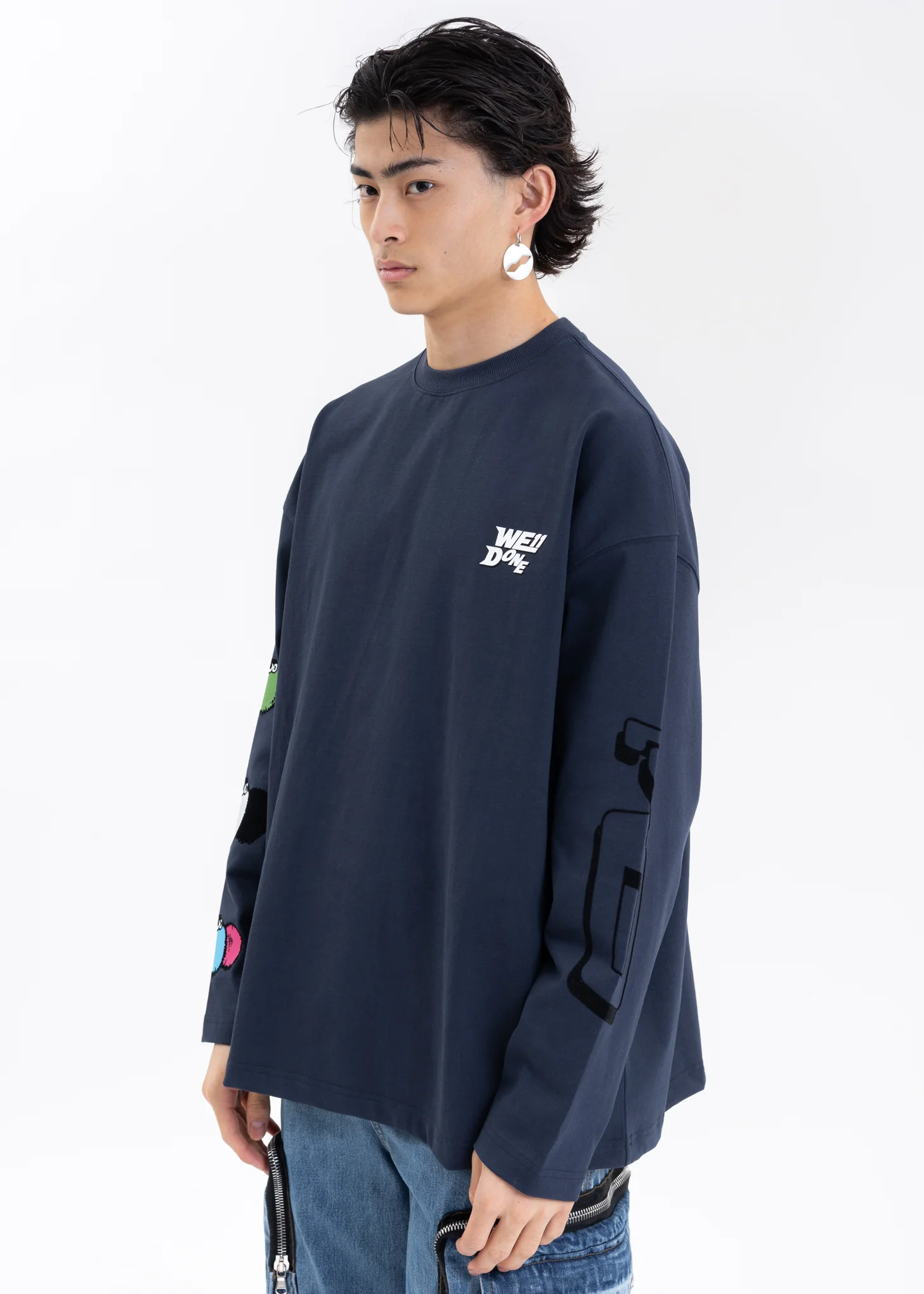 NAVY WE11DONE DUST CHARACTER LONG T-SHIRT - Image 3