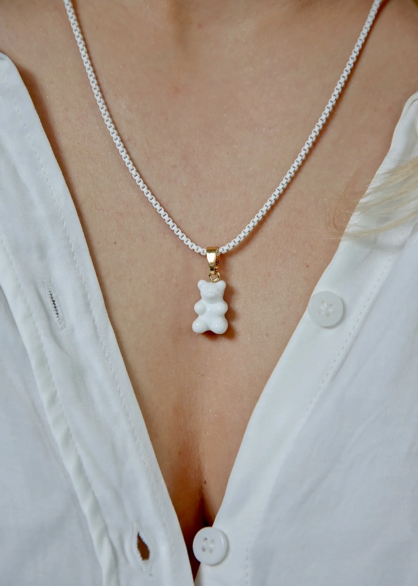 Nostalgia Bear Pendant - Powder - Image 3