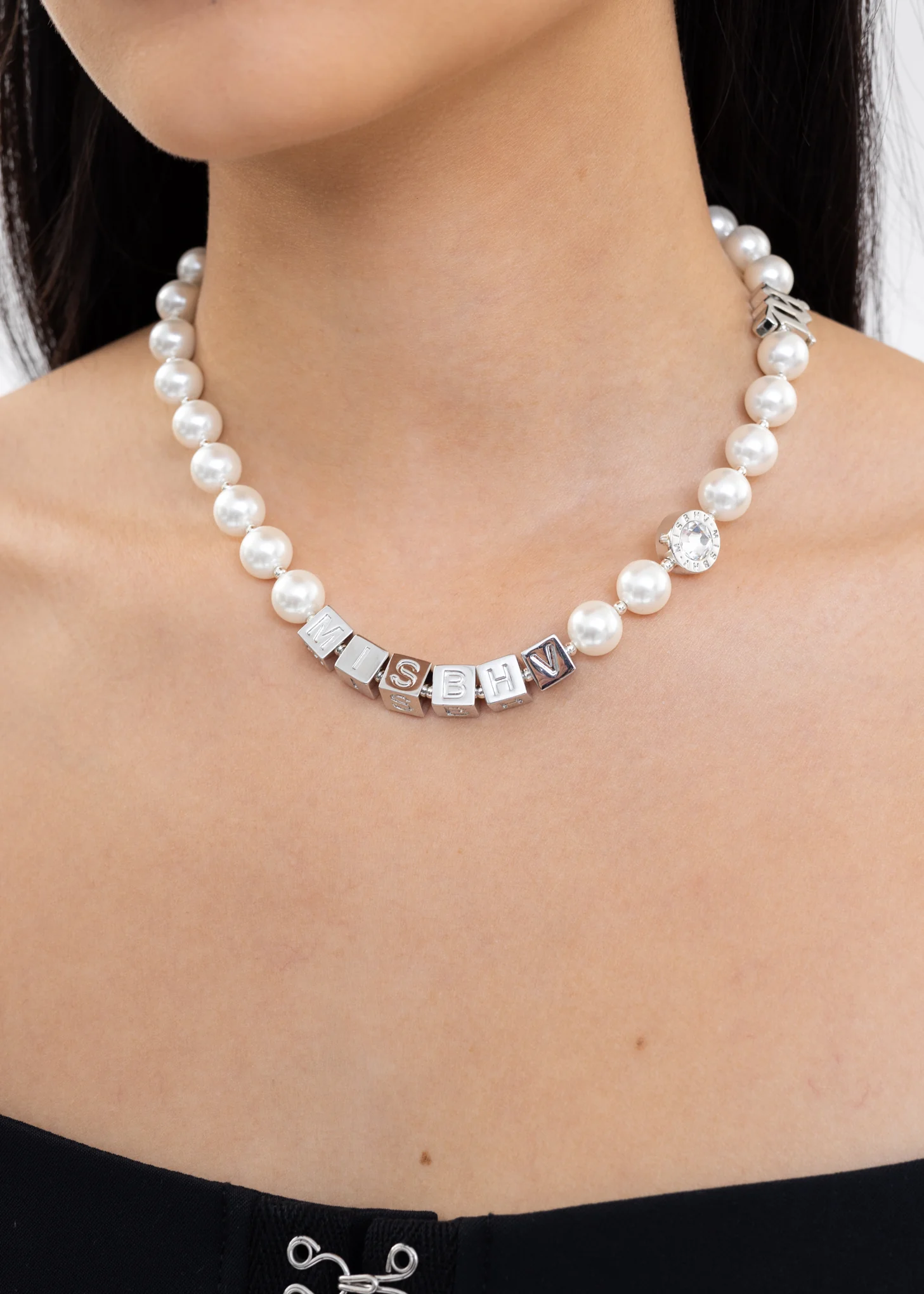 NY BEAD Necklace - Image 2