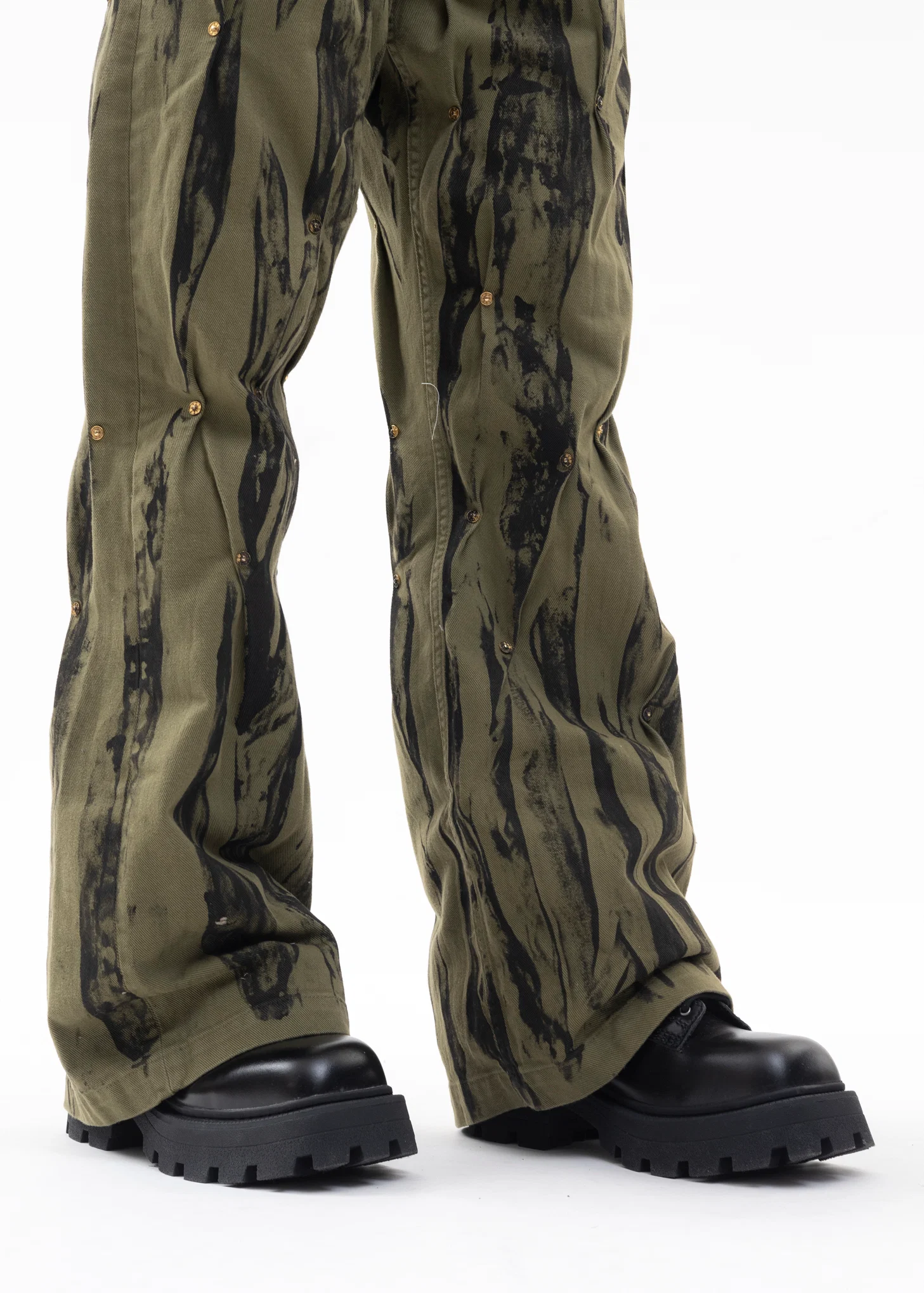 OLIVE / BLACK DENIM WASHED PANTS - Image 5