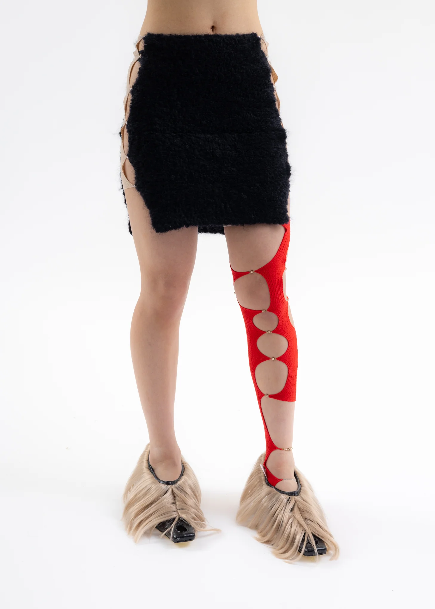 ONYX & FICELLE FLUFFY MINI SKIRT