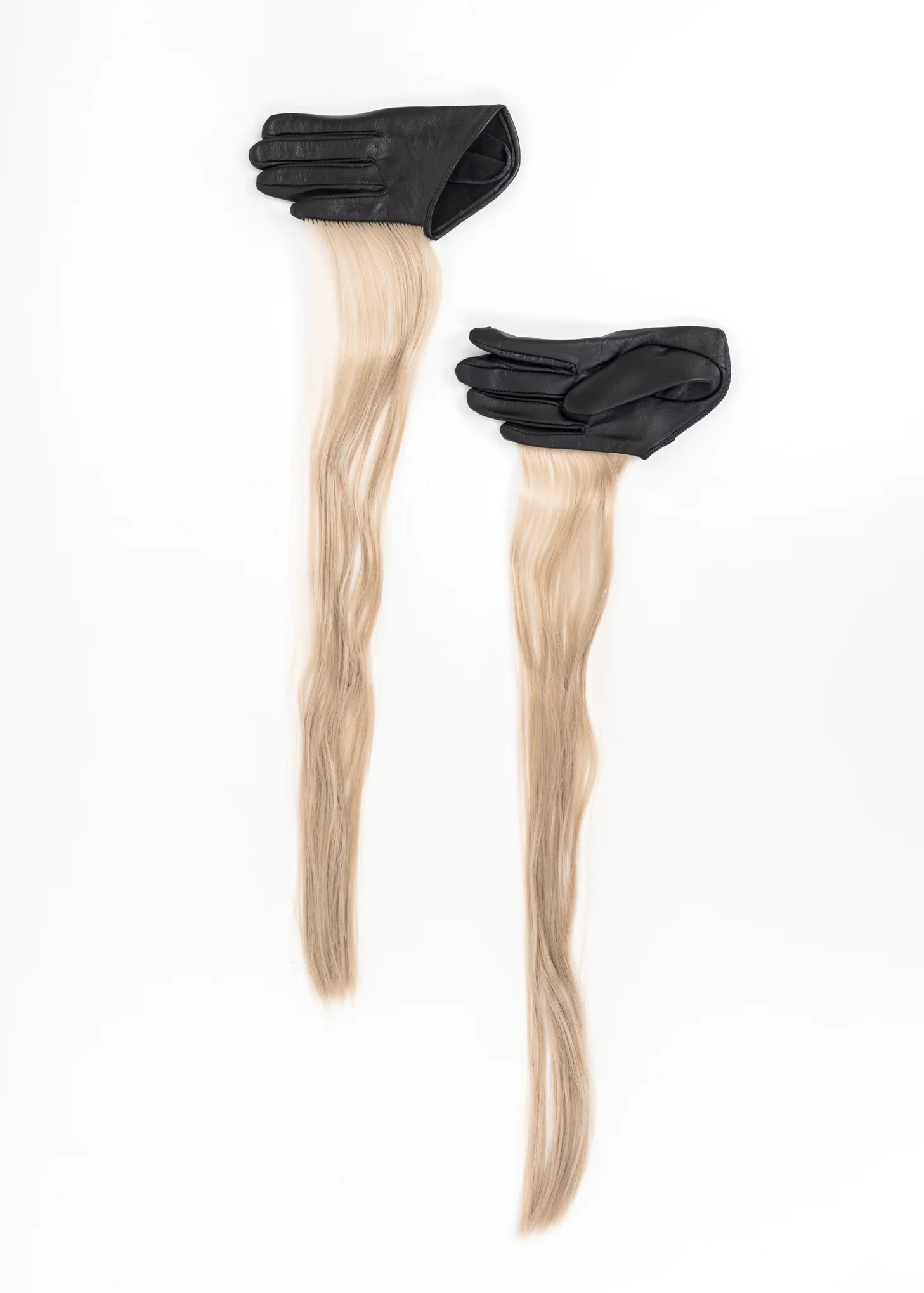ONYX & FICELLE LEATHER GLOVES