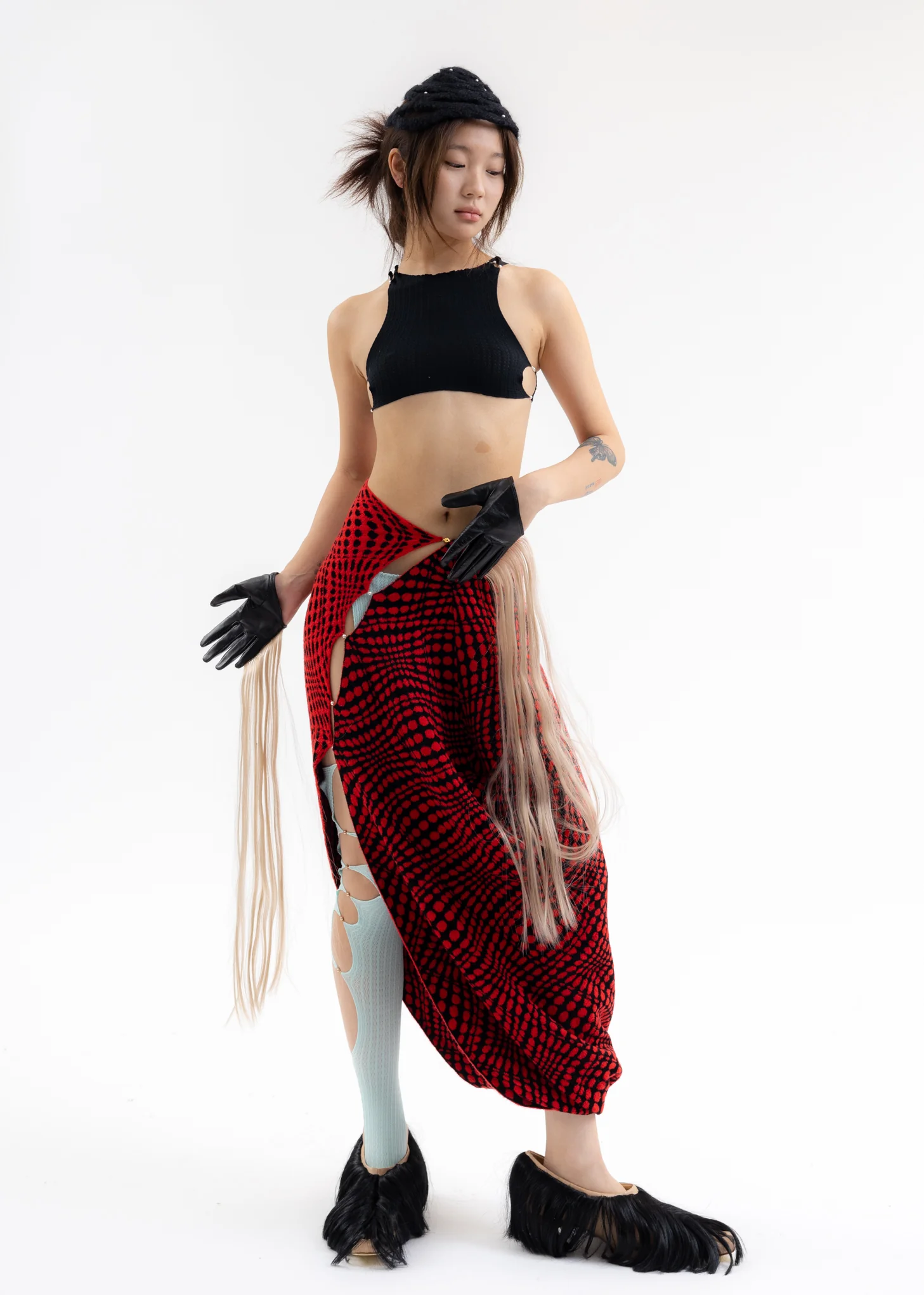 ONYX HAND-KNIT HAT - Image 4