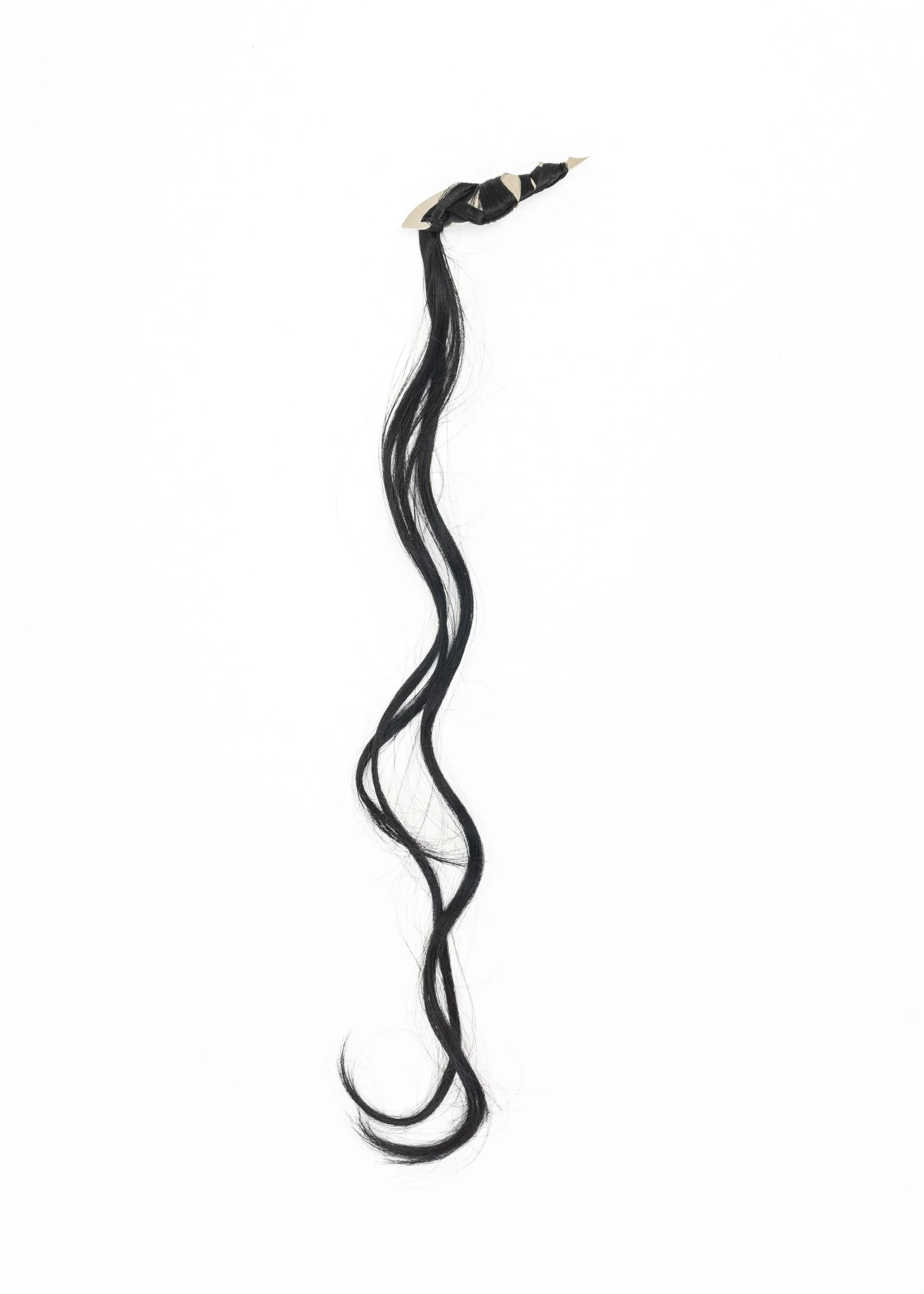ONYX THORNS BROOCH