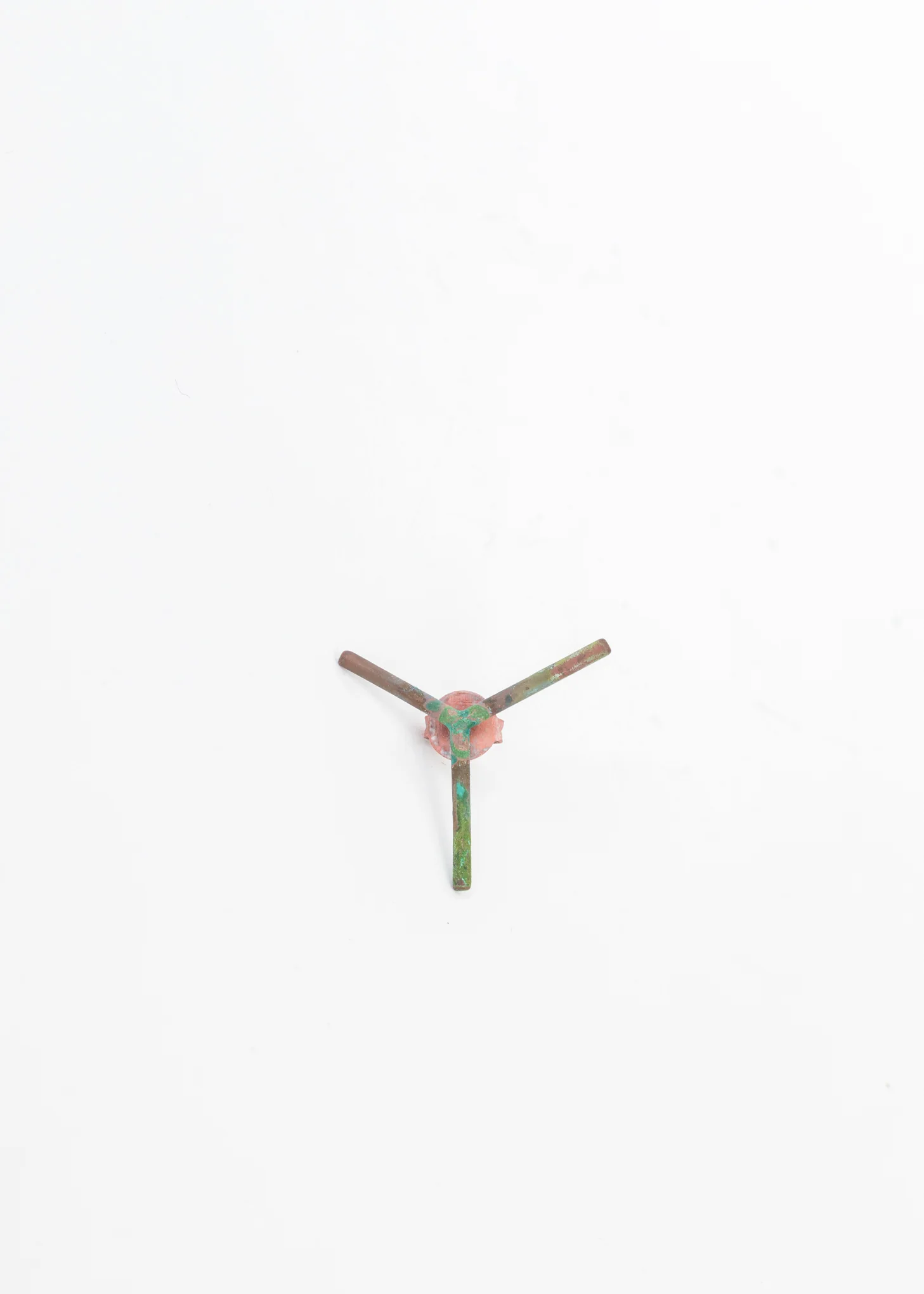 OXIDIZED COPPER MINI Y EARRING - Single