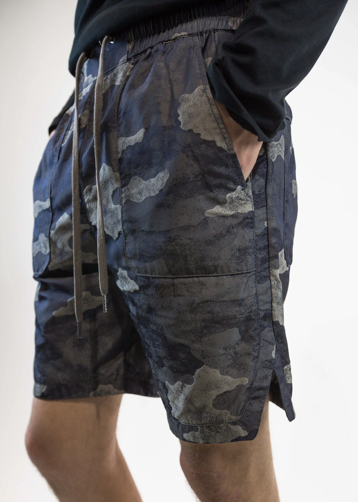 Patch Pocket Short - Image 2