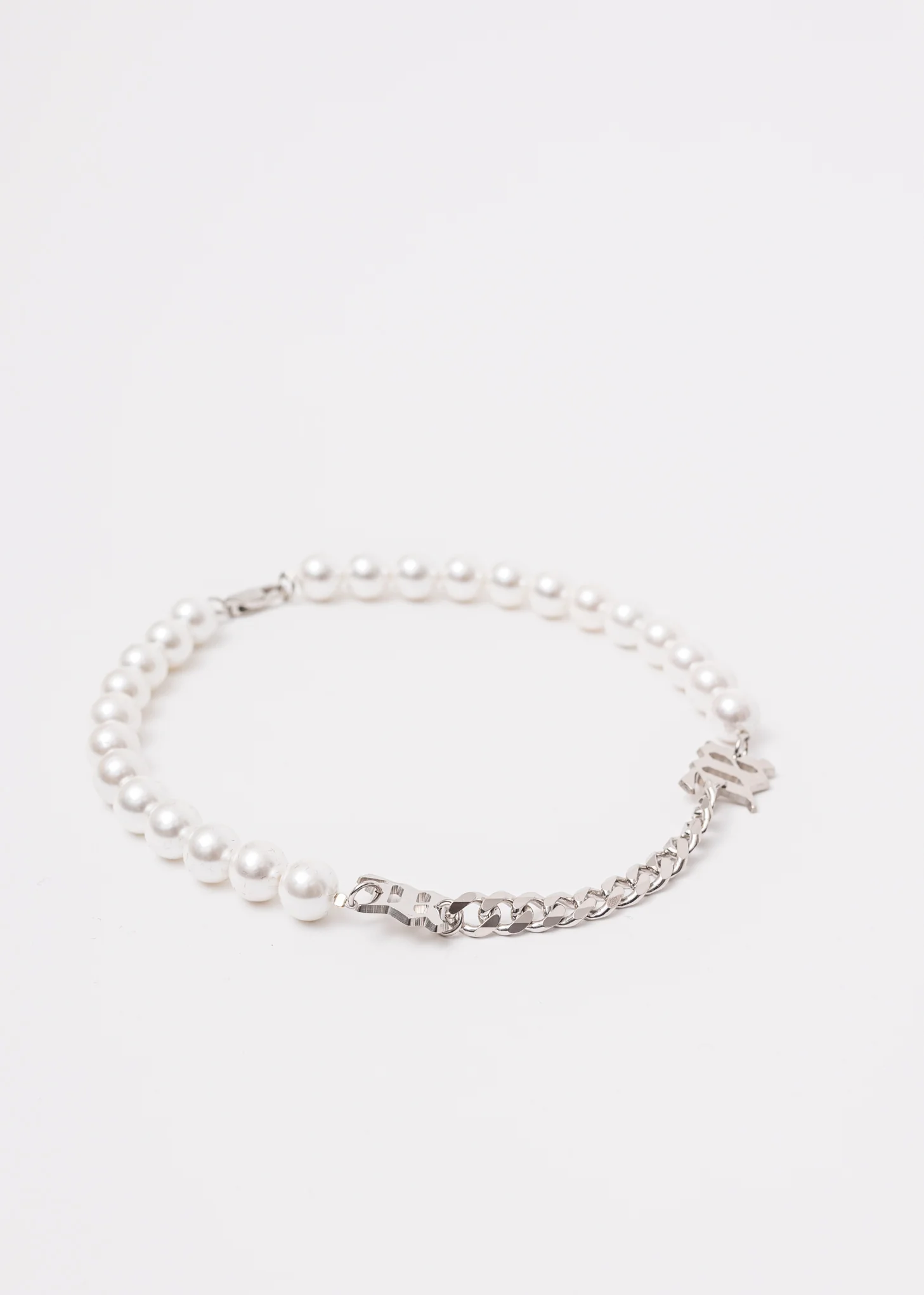 Pearl And Curb Link Choker - Image 6