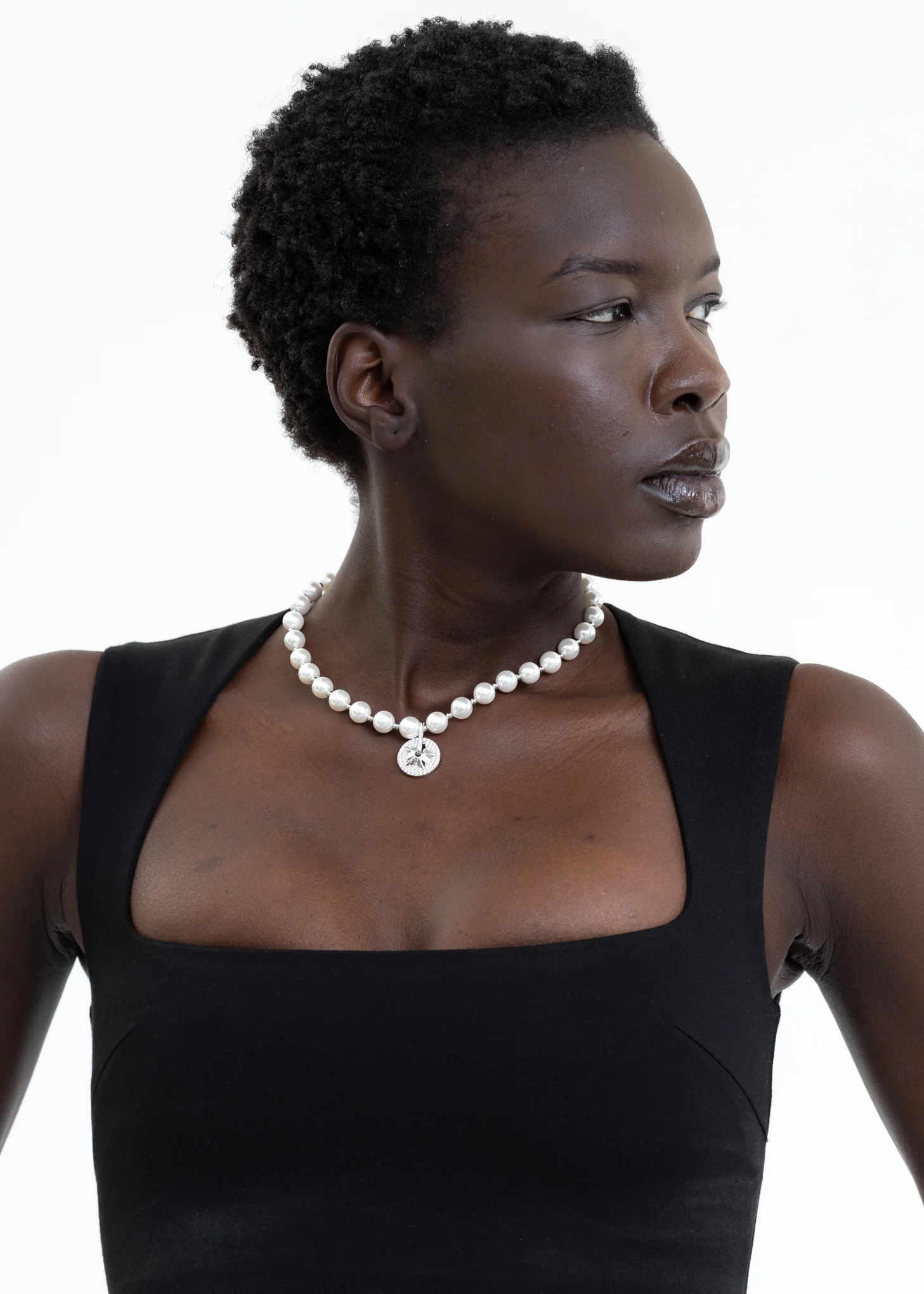 Pearl And Rhinestone Star Necklace - Image 2