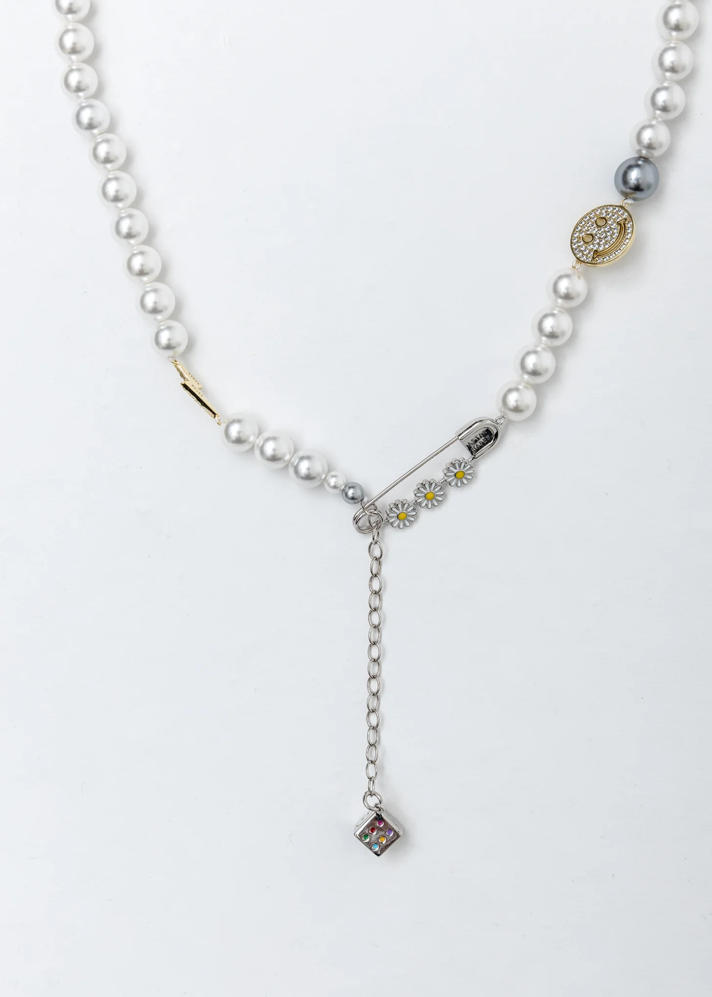 Pearl Daisy Pin Necklace - Image 3