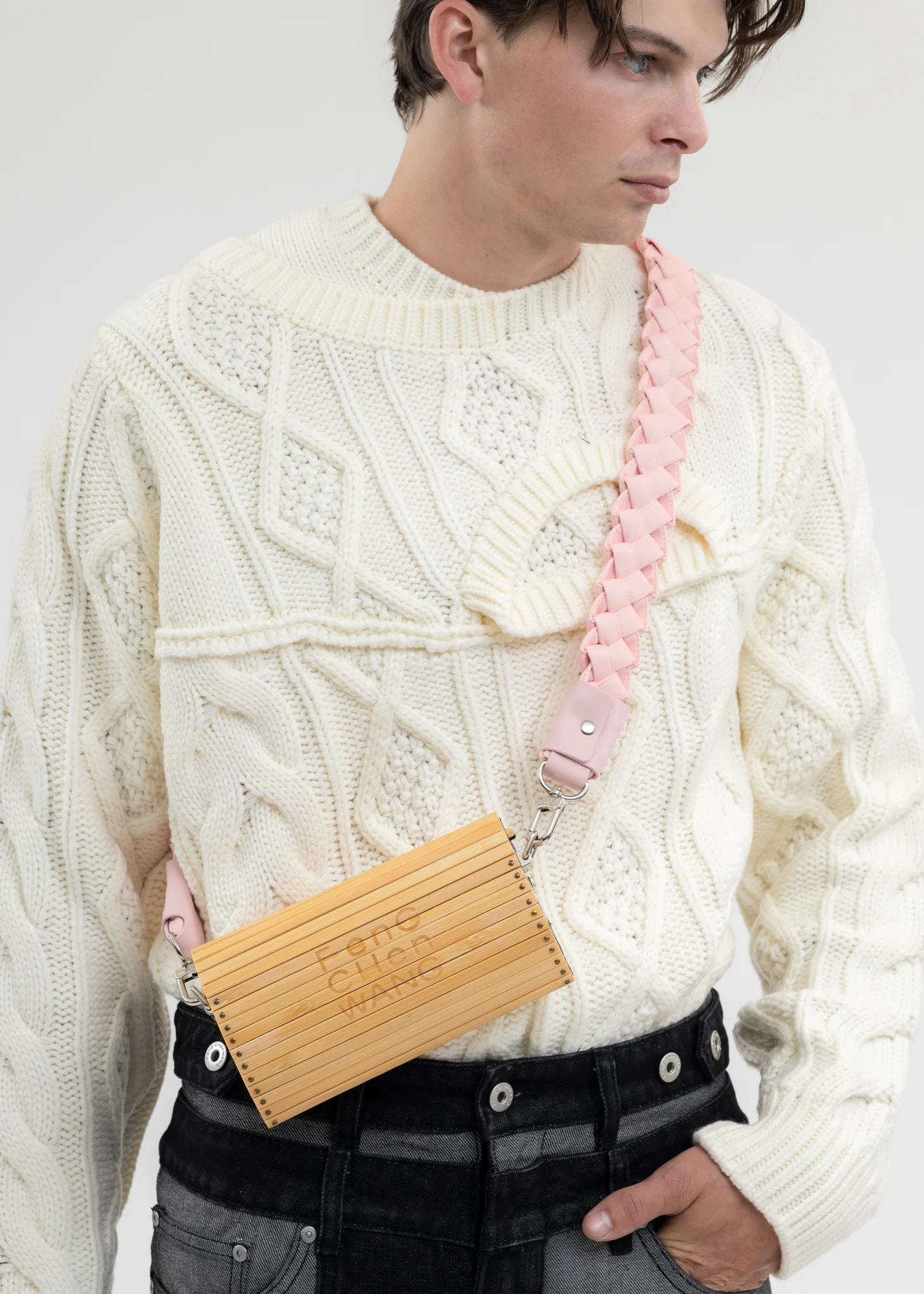 PINK WOVEN STRAP HEART SHAPED BAMBOO BAG - Image 2