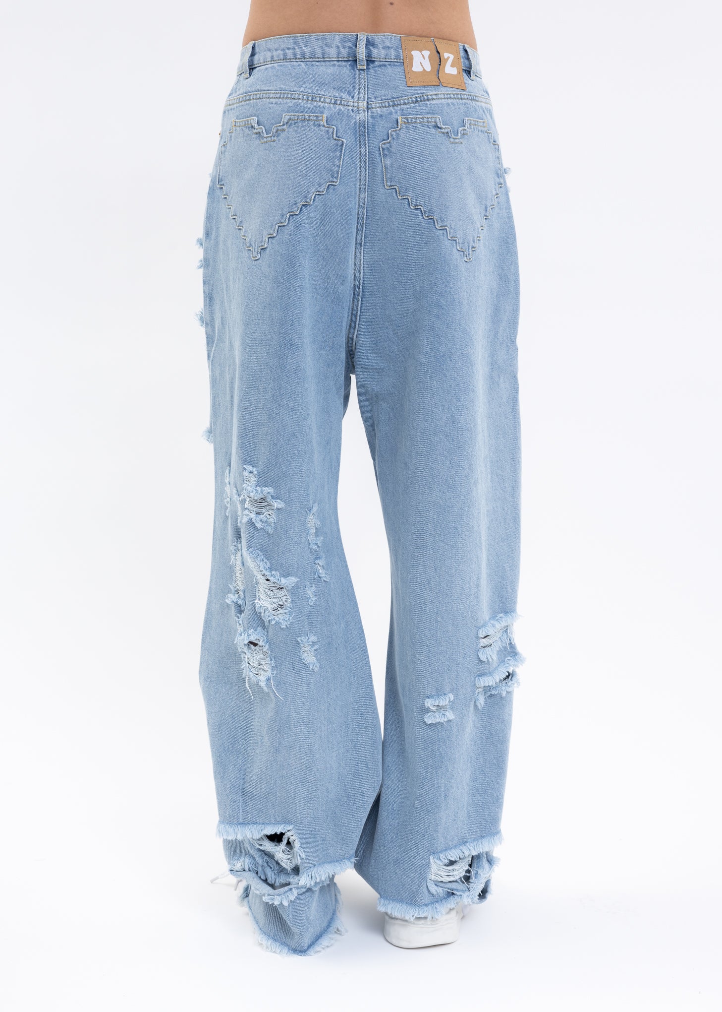 PIXEL HEART LIGHT WASH DENIM RAGGED JEANS - Image 2