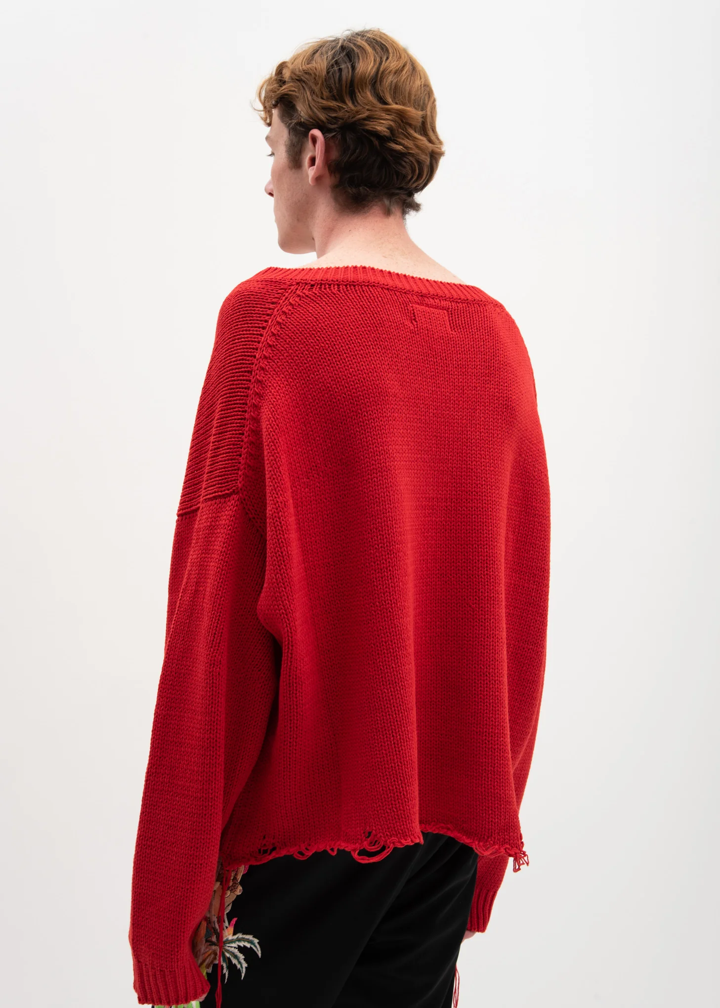 Red 3D Patch Cut Off Sweater - Image 3