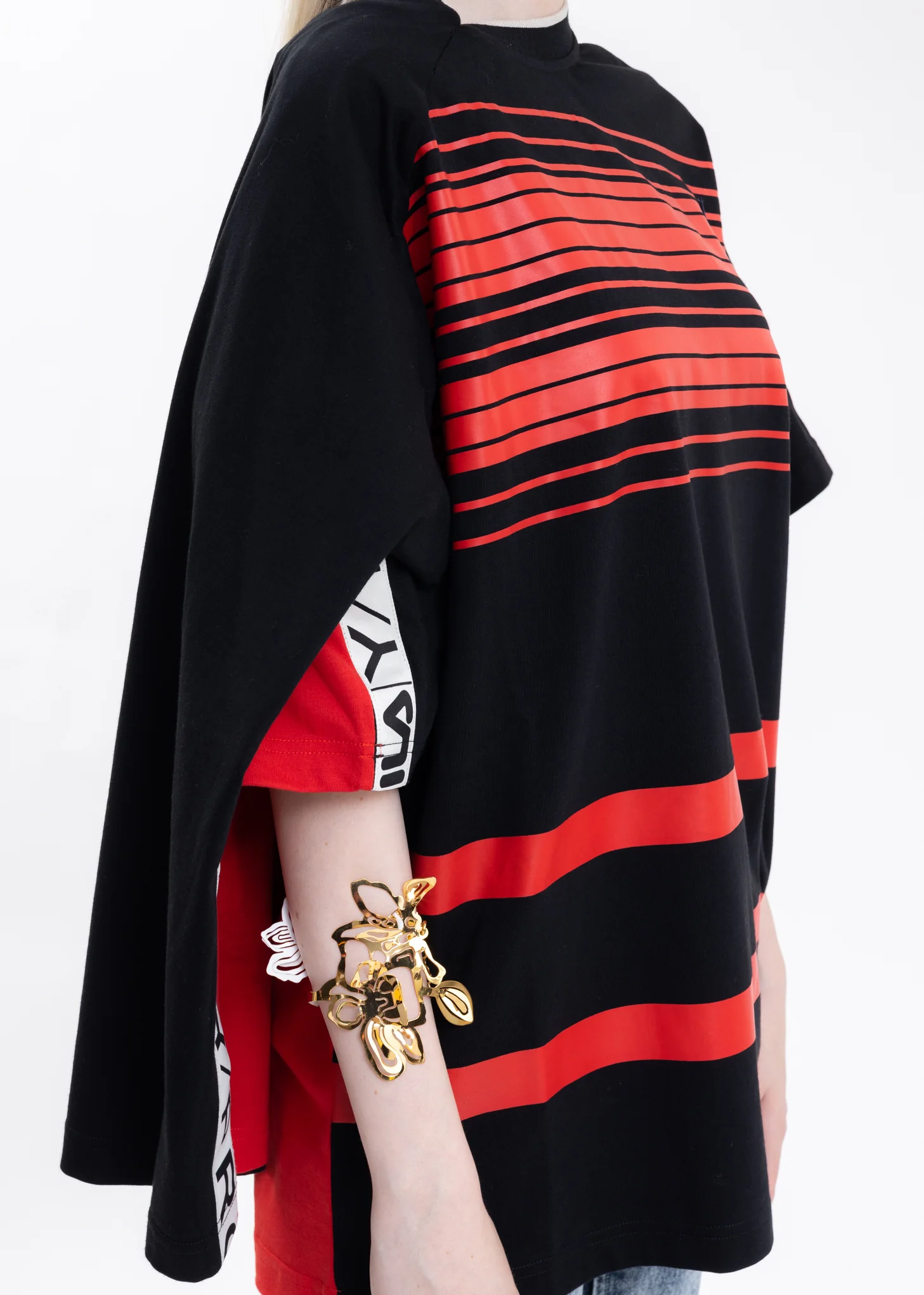 Red And Black Y/PROJECT X FILA REVERSIBLE STRIPE T-Shirt - Image 9