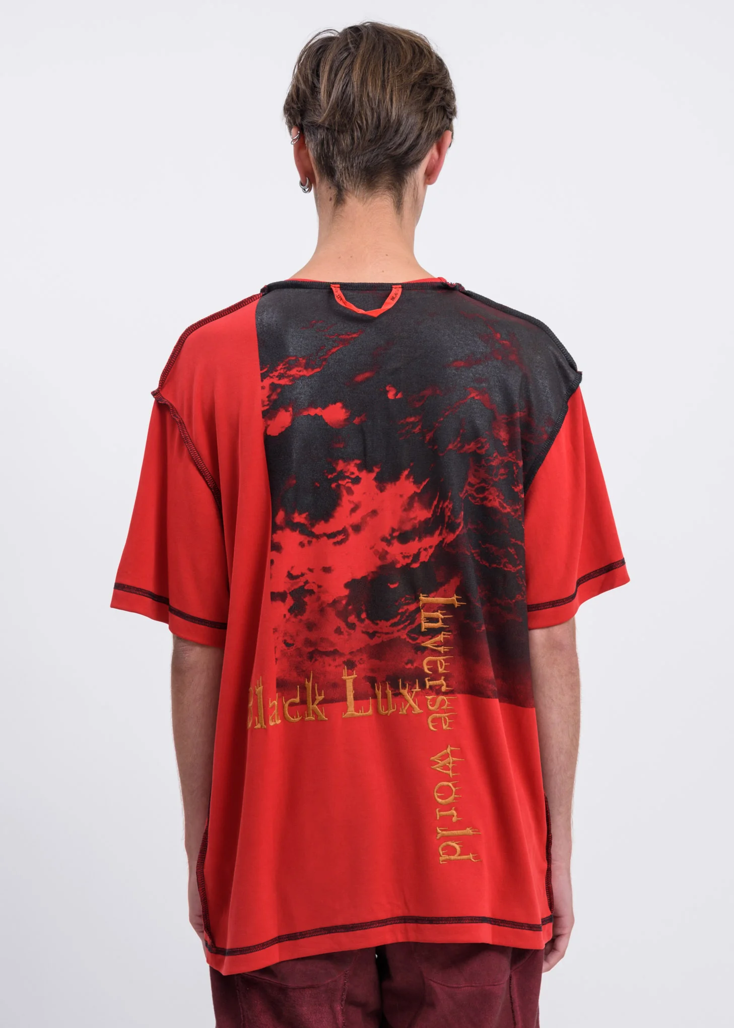 Red Contrast Stitch Clouds T-Shirt - Image 2