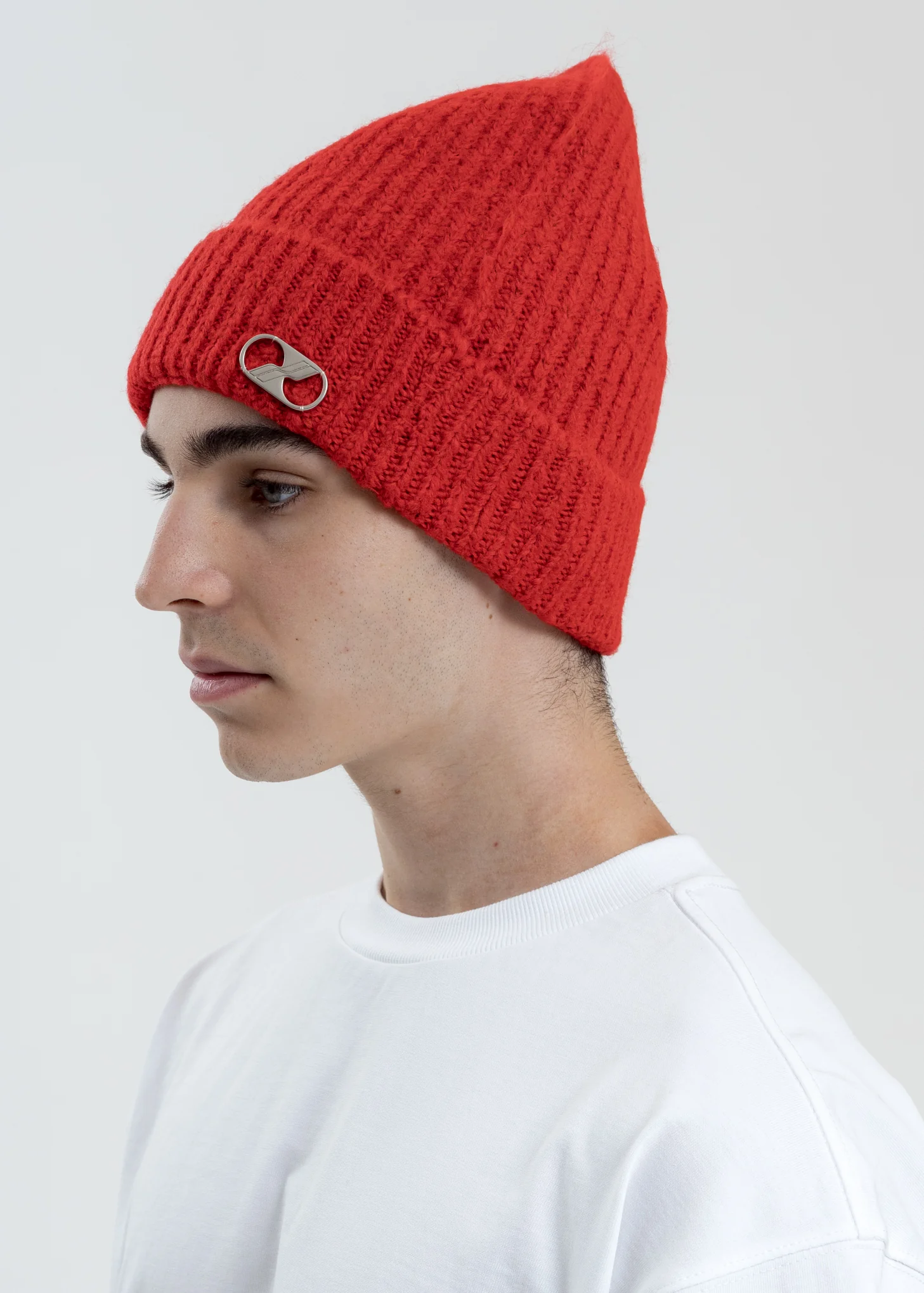 Red Embroidered Metal Logo Long Beanie - Image 3