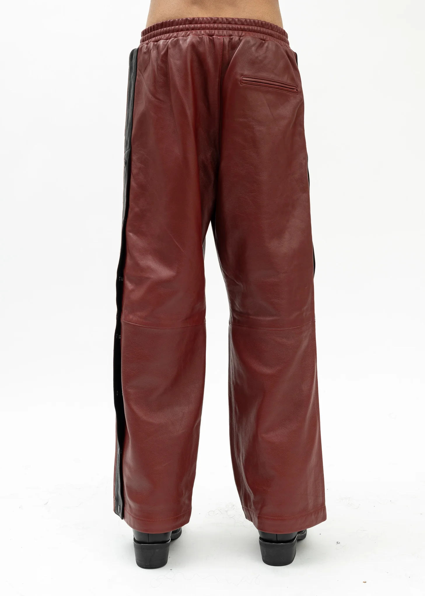 RED LEATHER BASKETBALL PANTS - Image 3