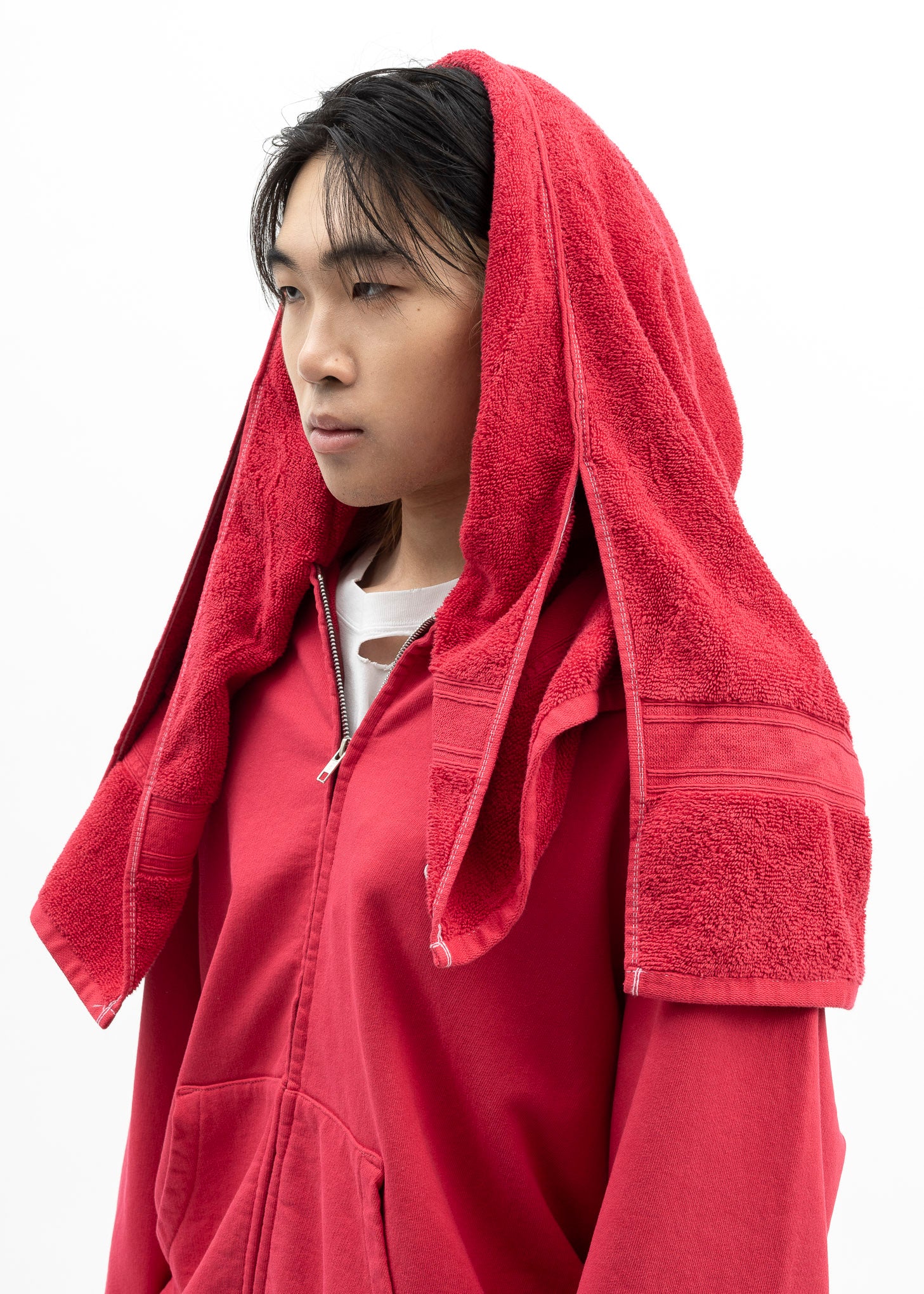 RED ONSEN TOWEL HOODIE - Image 4