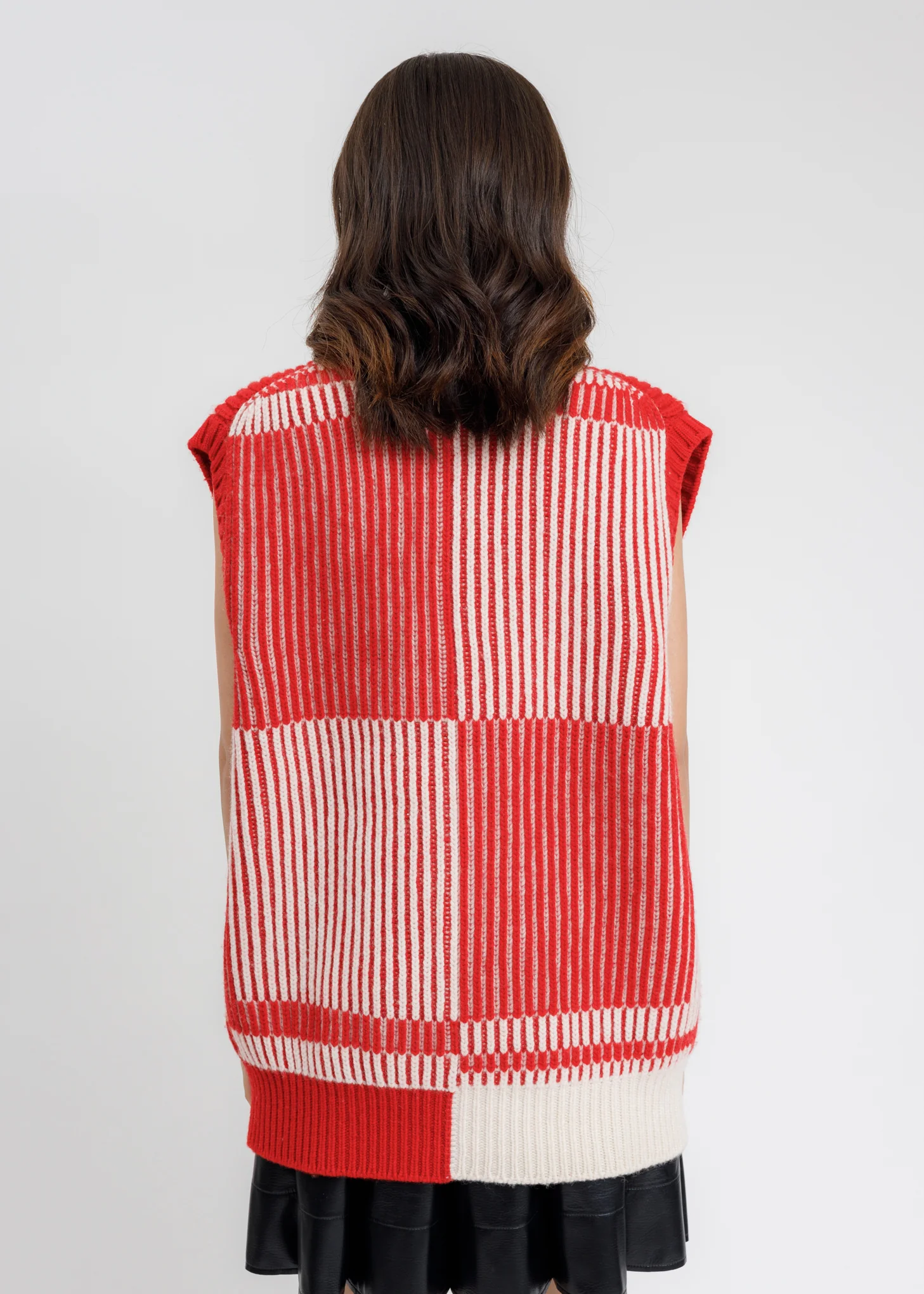 Red Magnified Logo Jacquard Vest - Image 2