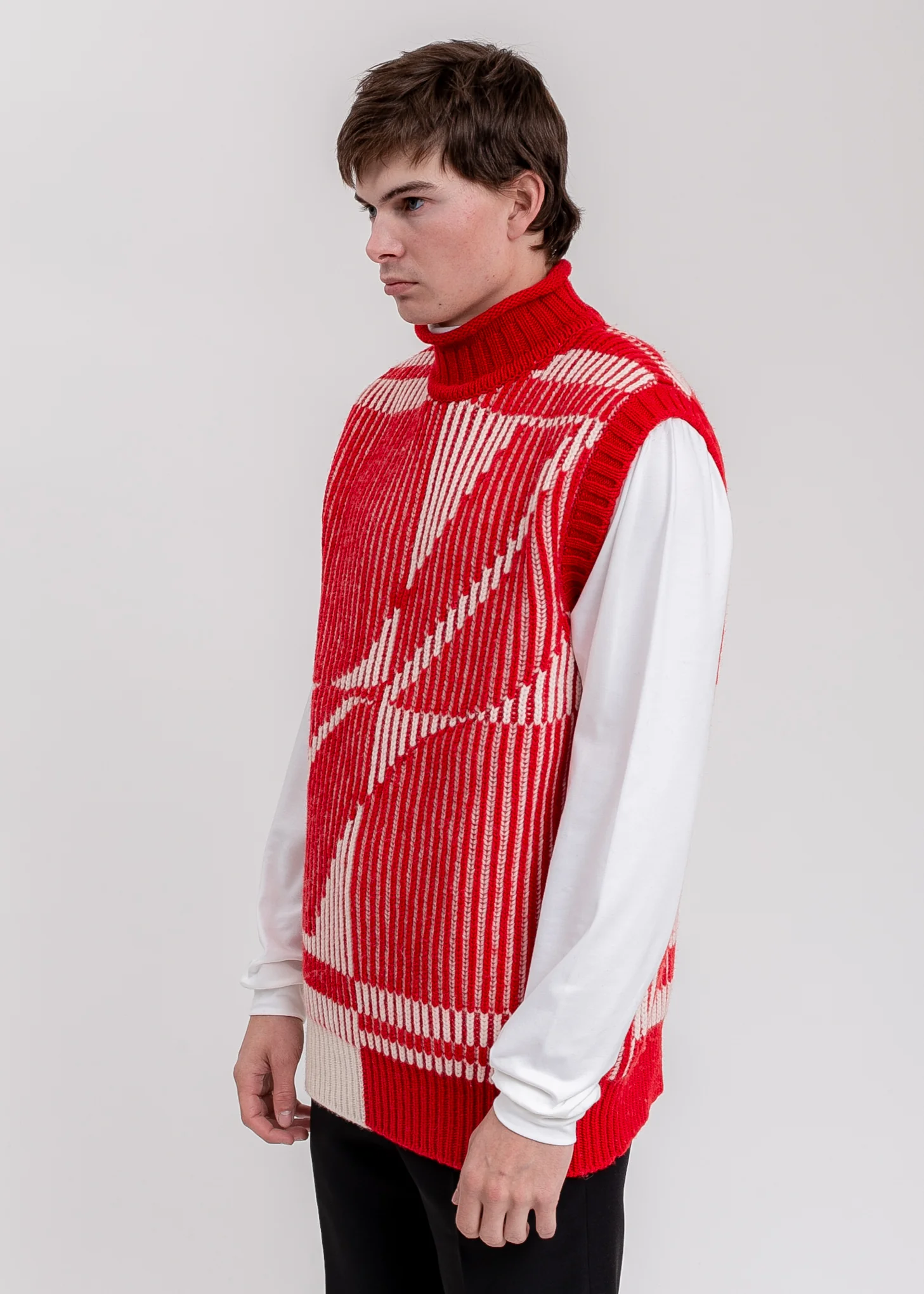 Red Magnified Logo Jacquard Vest - Image 3
