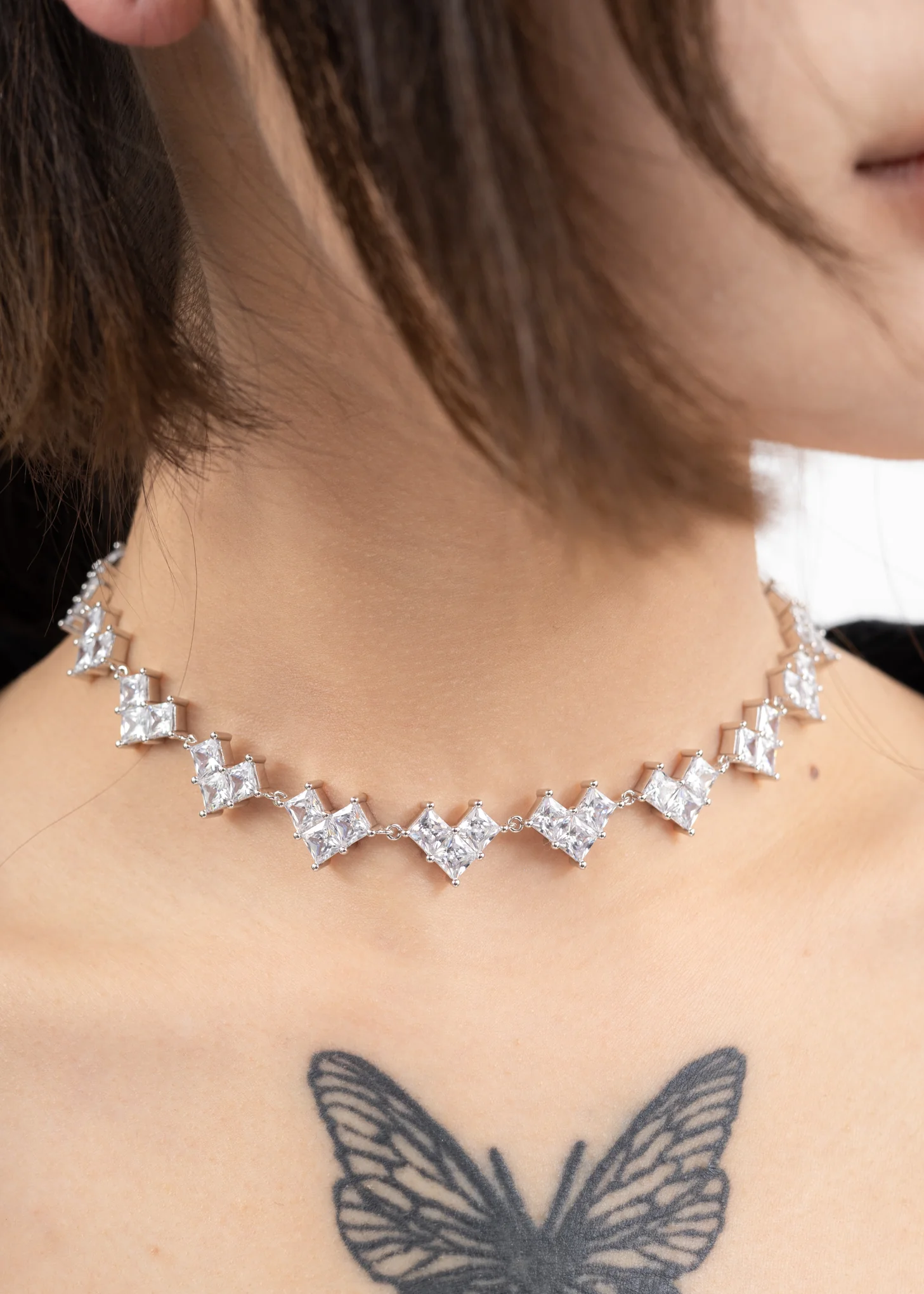 Rhinestone Hearts Necklace - Image 3
