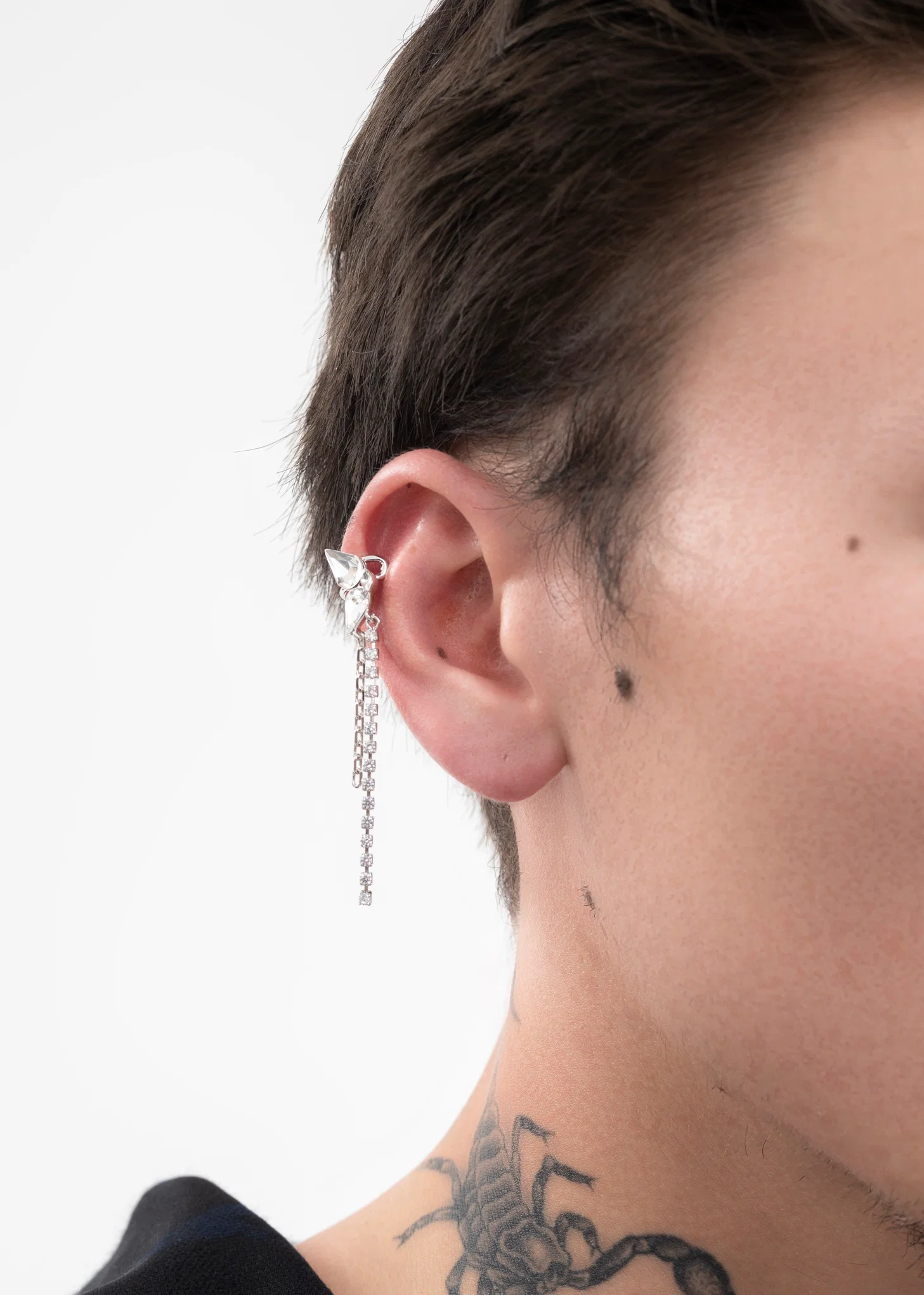 Rhinestone Wing And Chains Ear Cuff -Single - Image 3