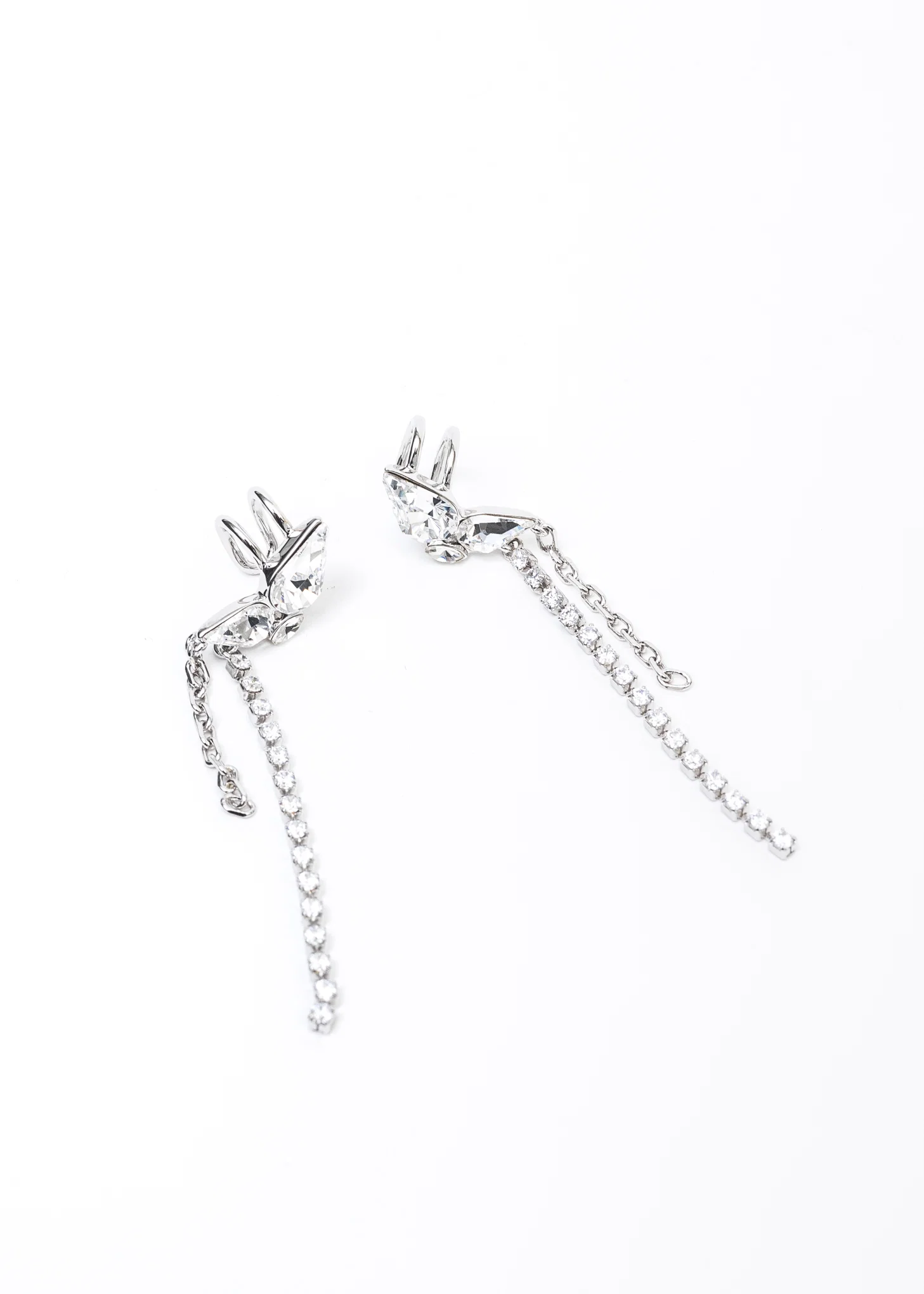 Rhinestone Wing And Chains Ear Cuff -Single - Image 7