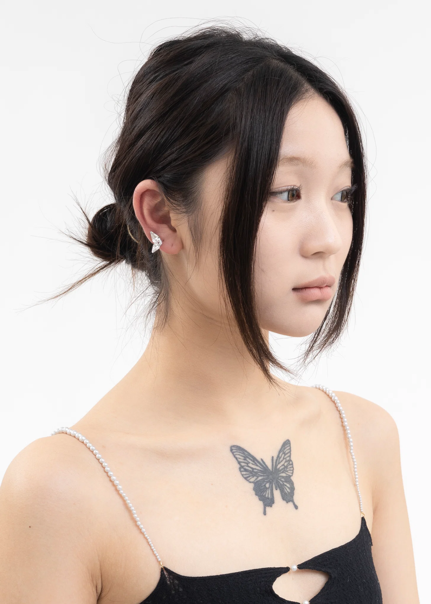 Rhinestone Wing Earring -Single - Image 3