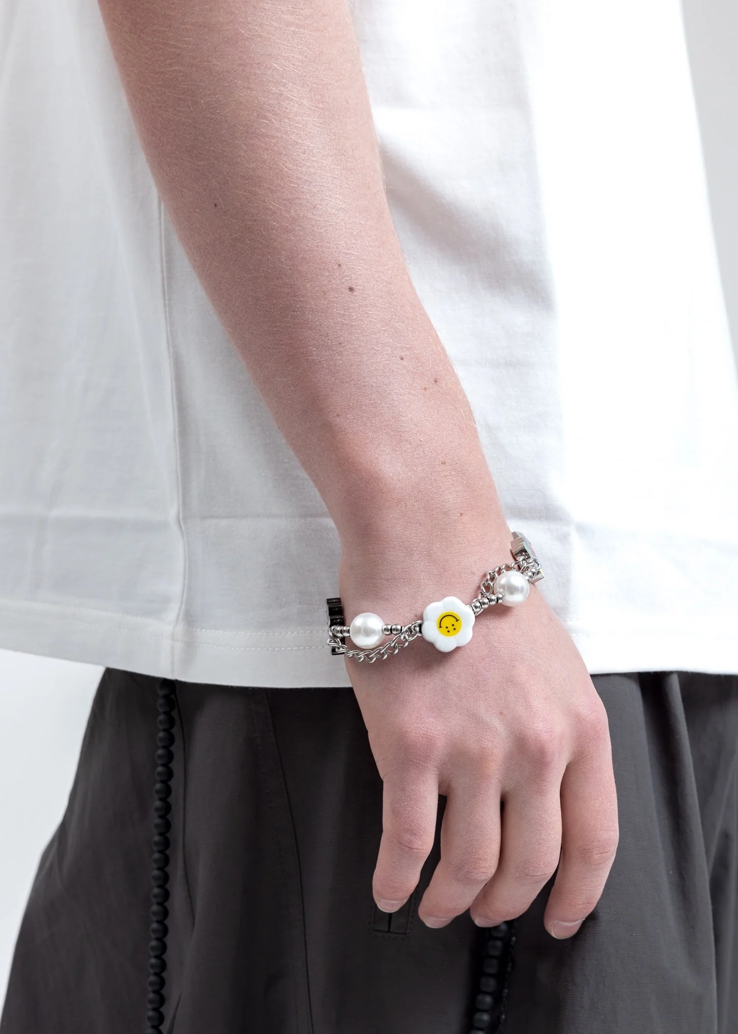 Flower And Smile Bracelet - Image 2