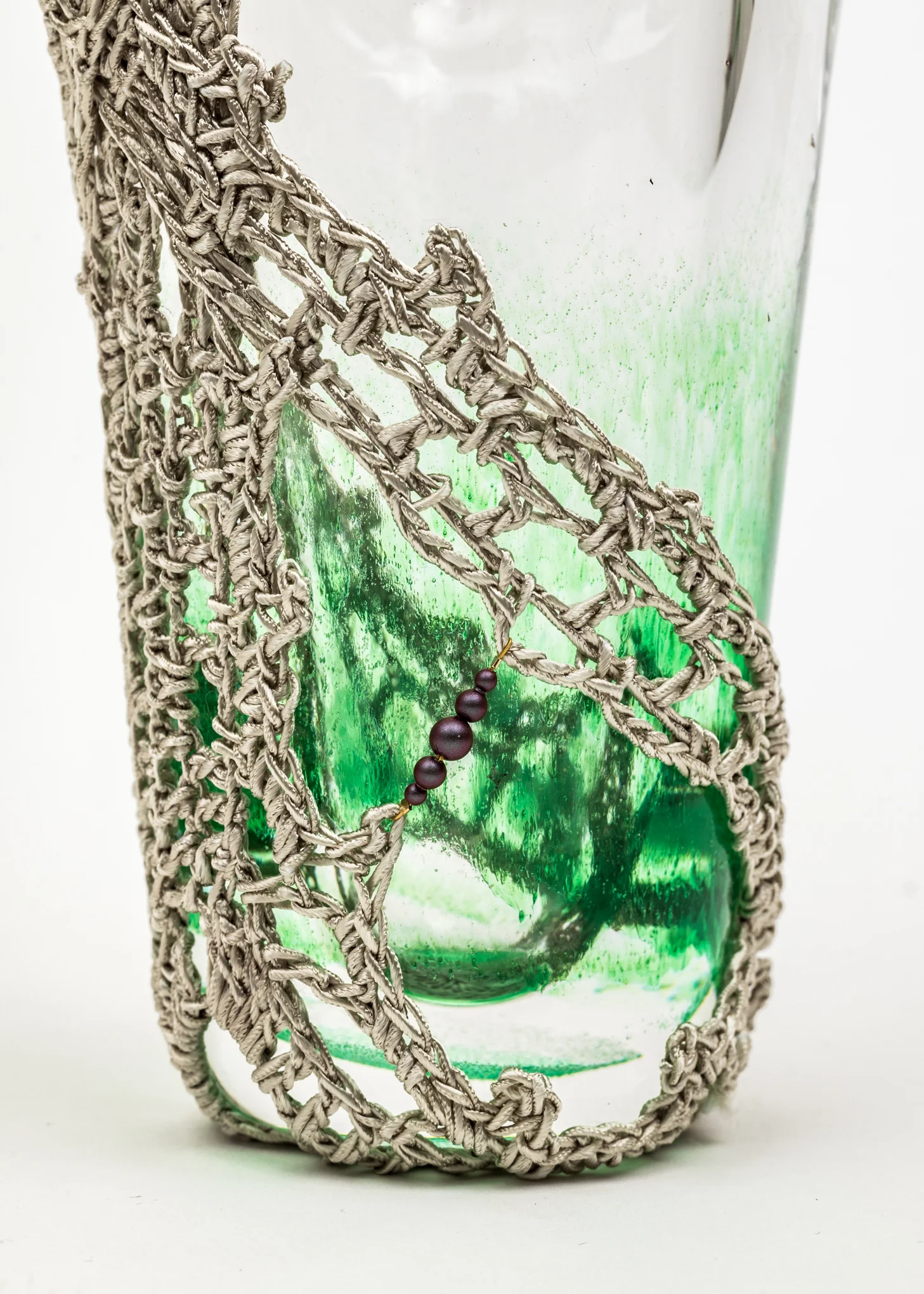SEAFOAM GLASS VASE - Image 4