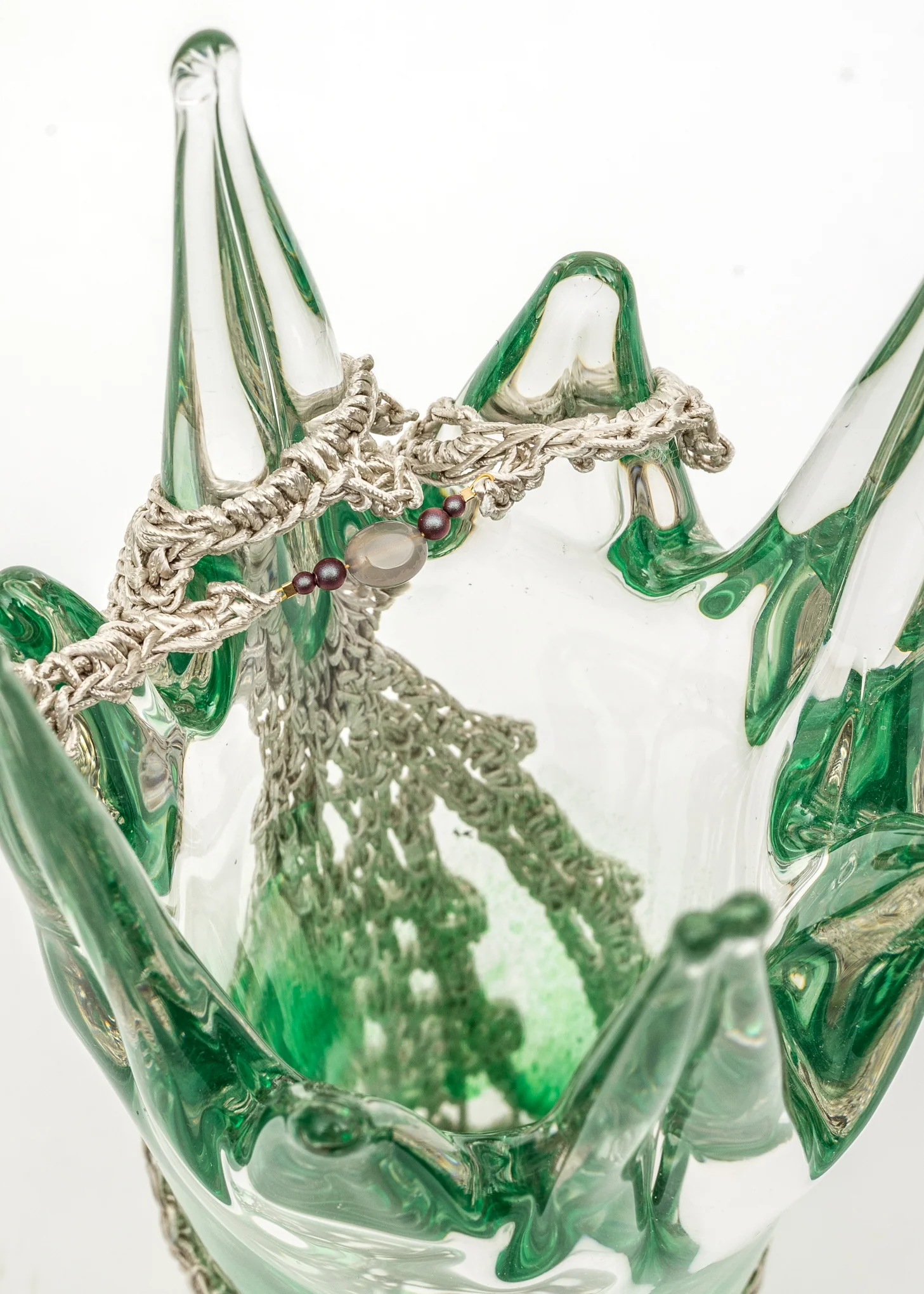 SEAFOAM GLASS VASE - Image 5