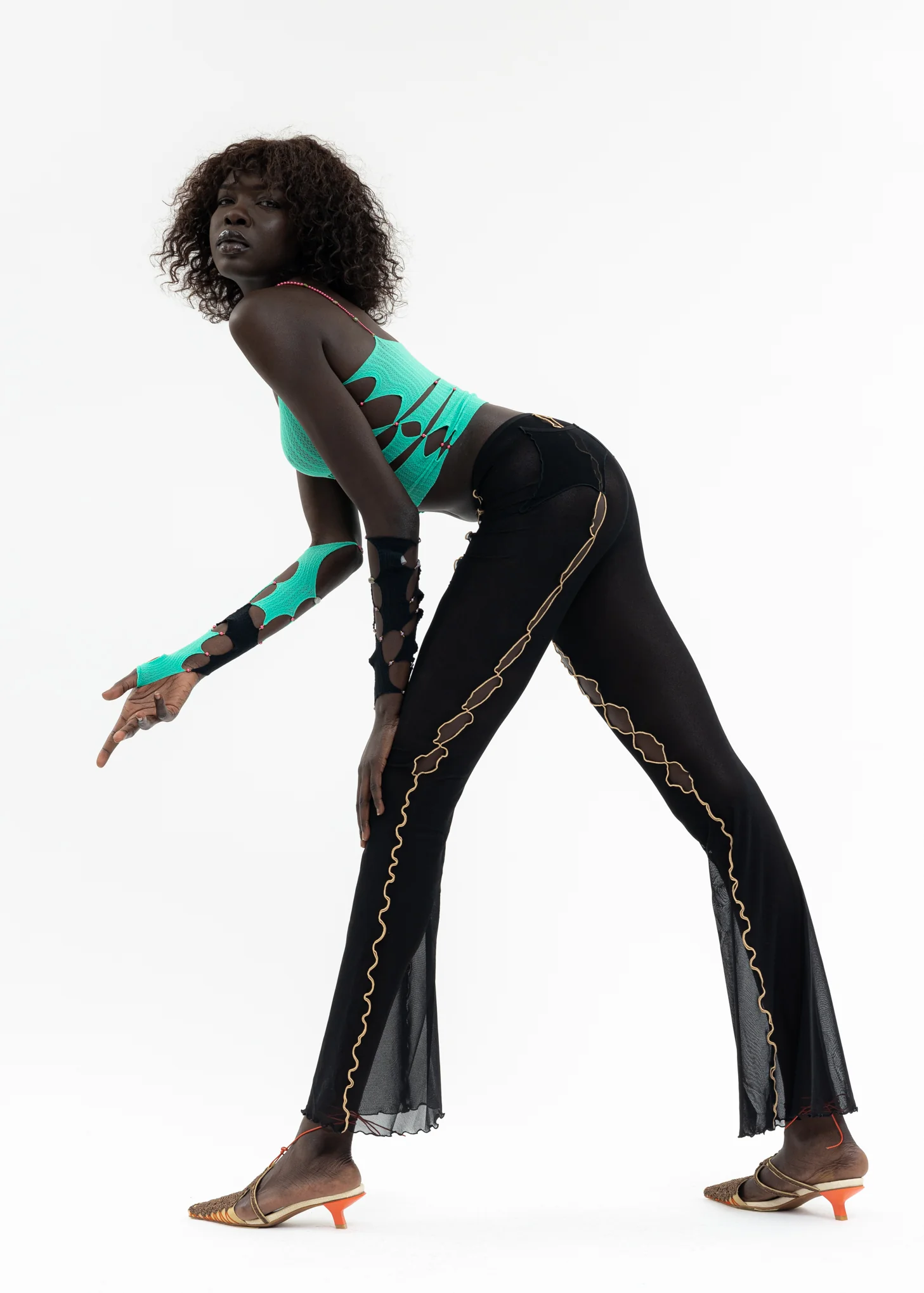 SEAFOAM & ONYX SINGLE CROPPED ARM SLEEVE - Image 9