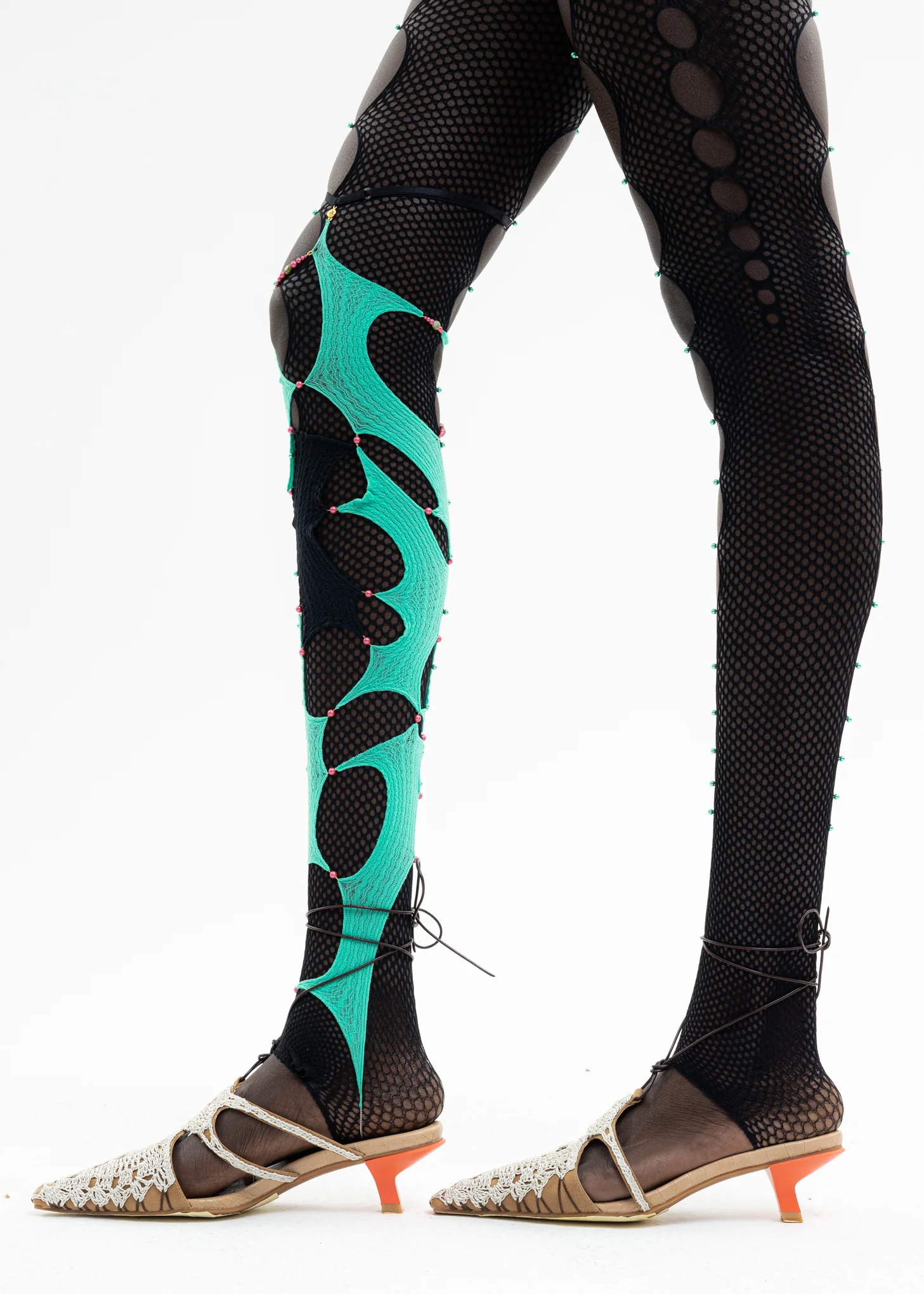 SEAFOAM & ONYX SINGLE CROPPED THIGH-HIGH SOCK - Image 4