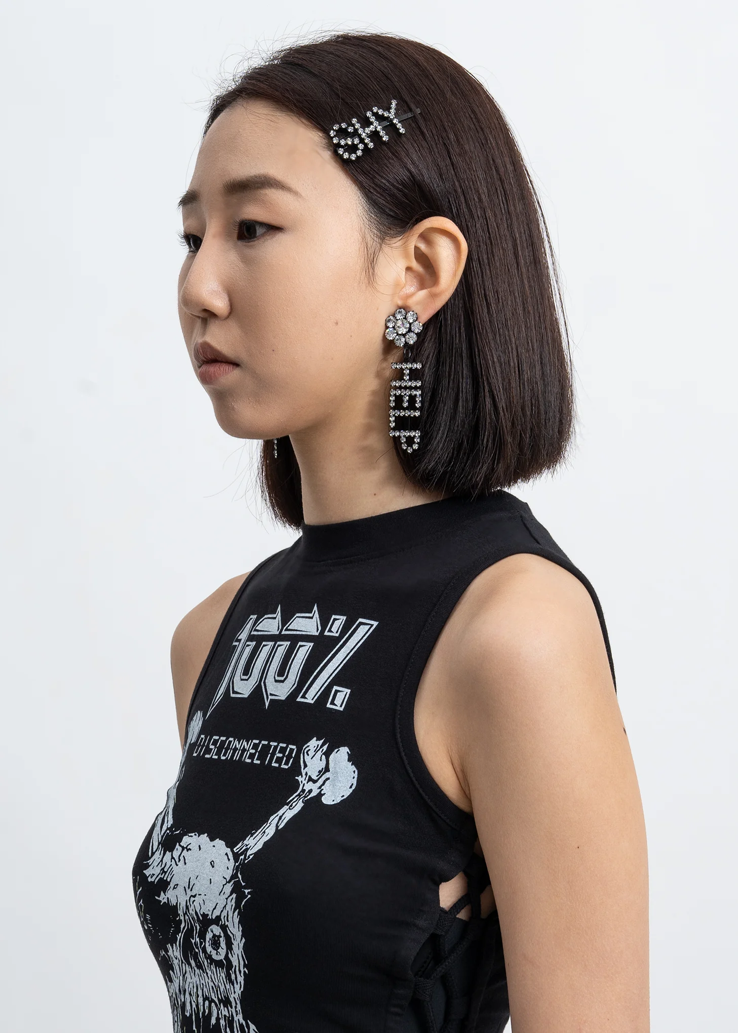 Shy Hair Pin - Image 2