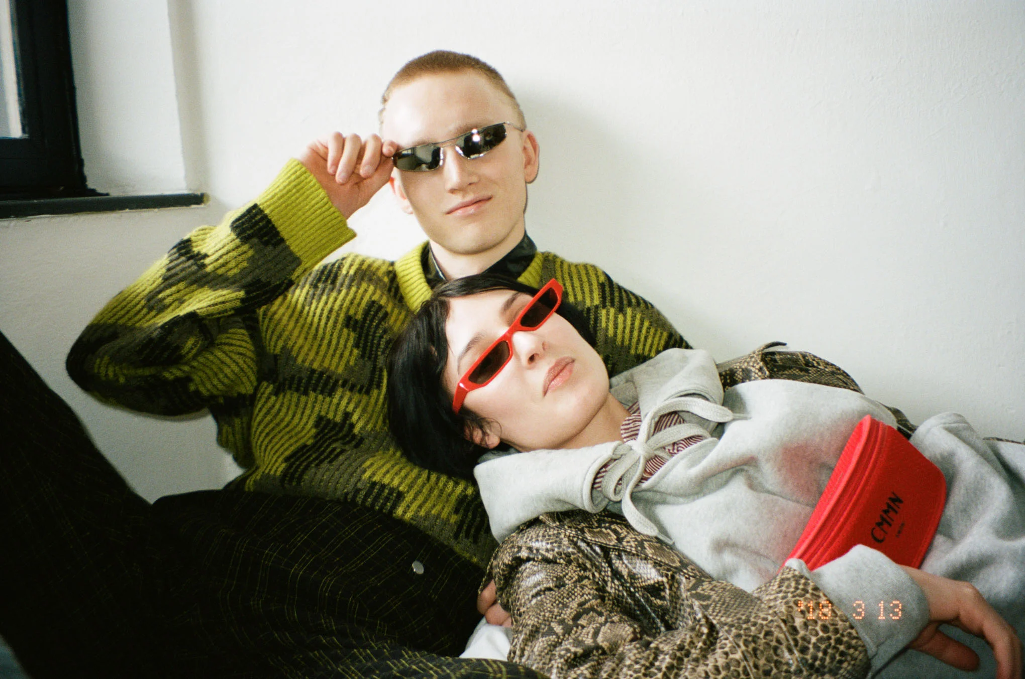 Silver and Mirror Neo Sunglasses - Image 5