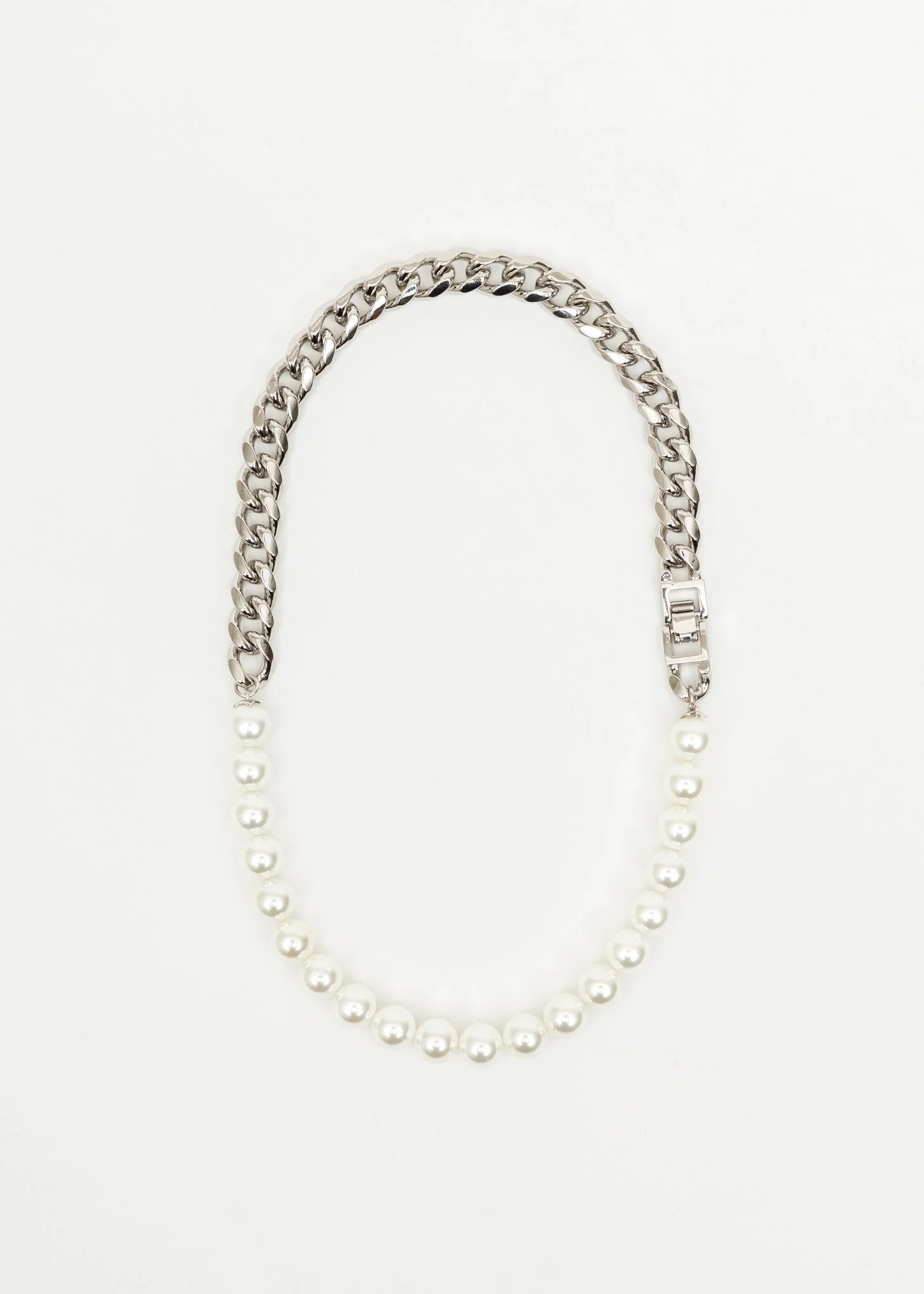 Silver And Pearl Mix Chain  Necklace - Image 3