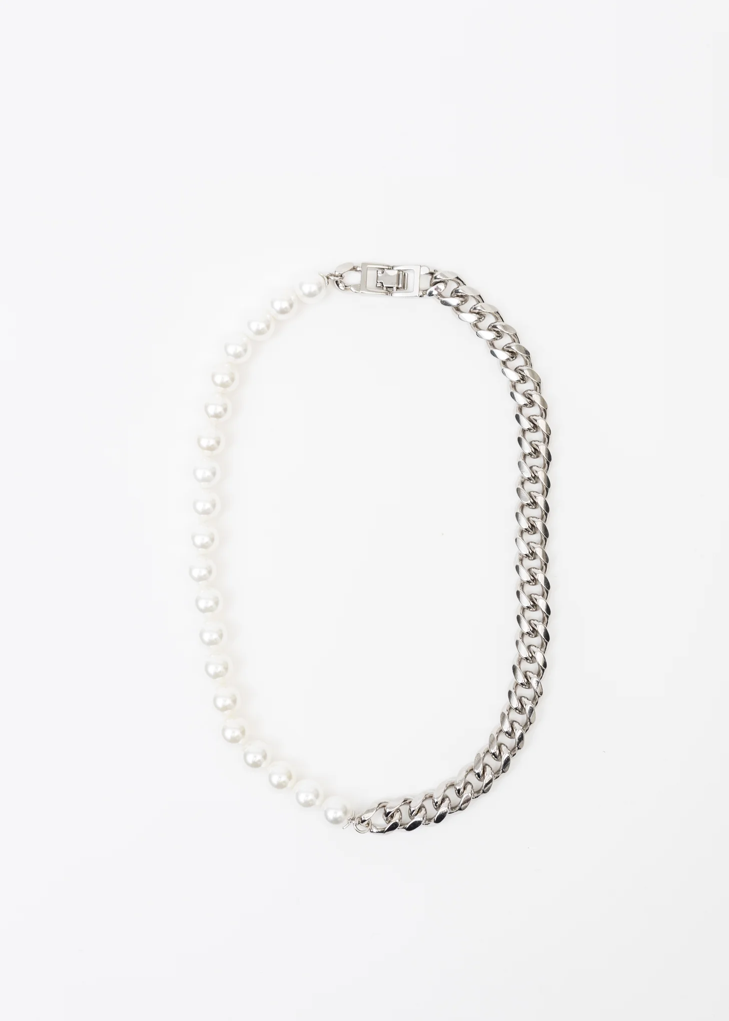 Silver And Pearl Mix Chain  Necklace