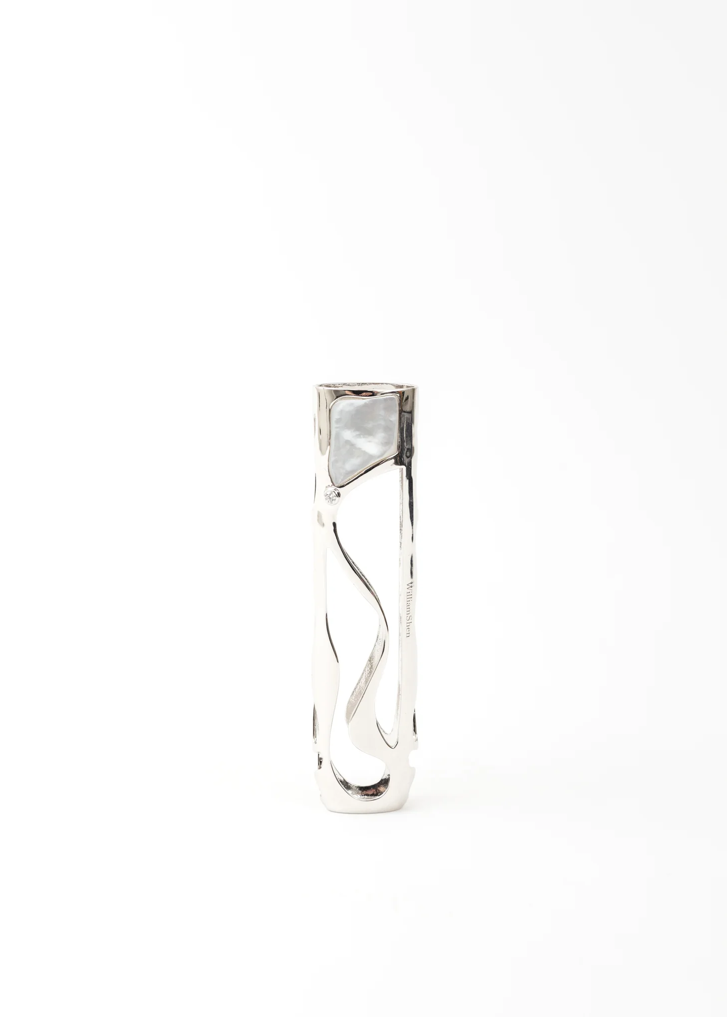 Silver And Pearl,Zircon RELX-5 Cover