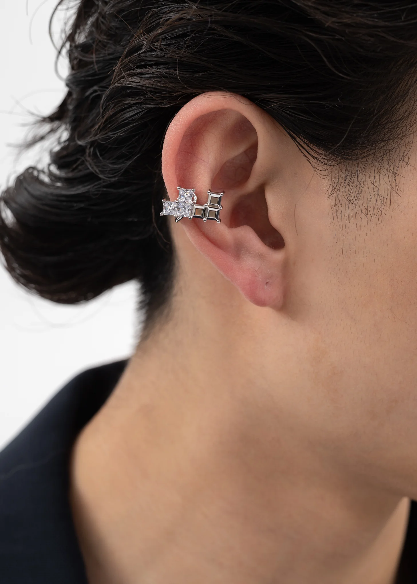 Silver And Rhinestone Hearts Ear Cuff - Single - Image 5