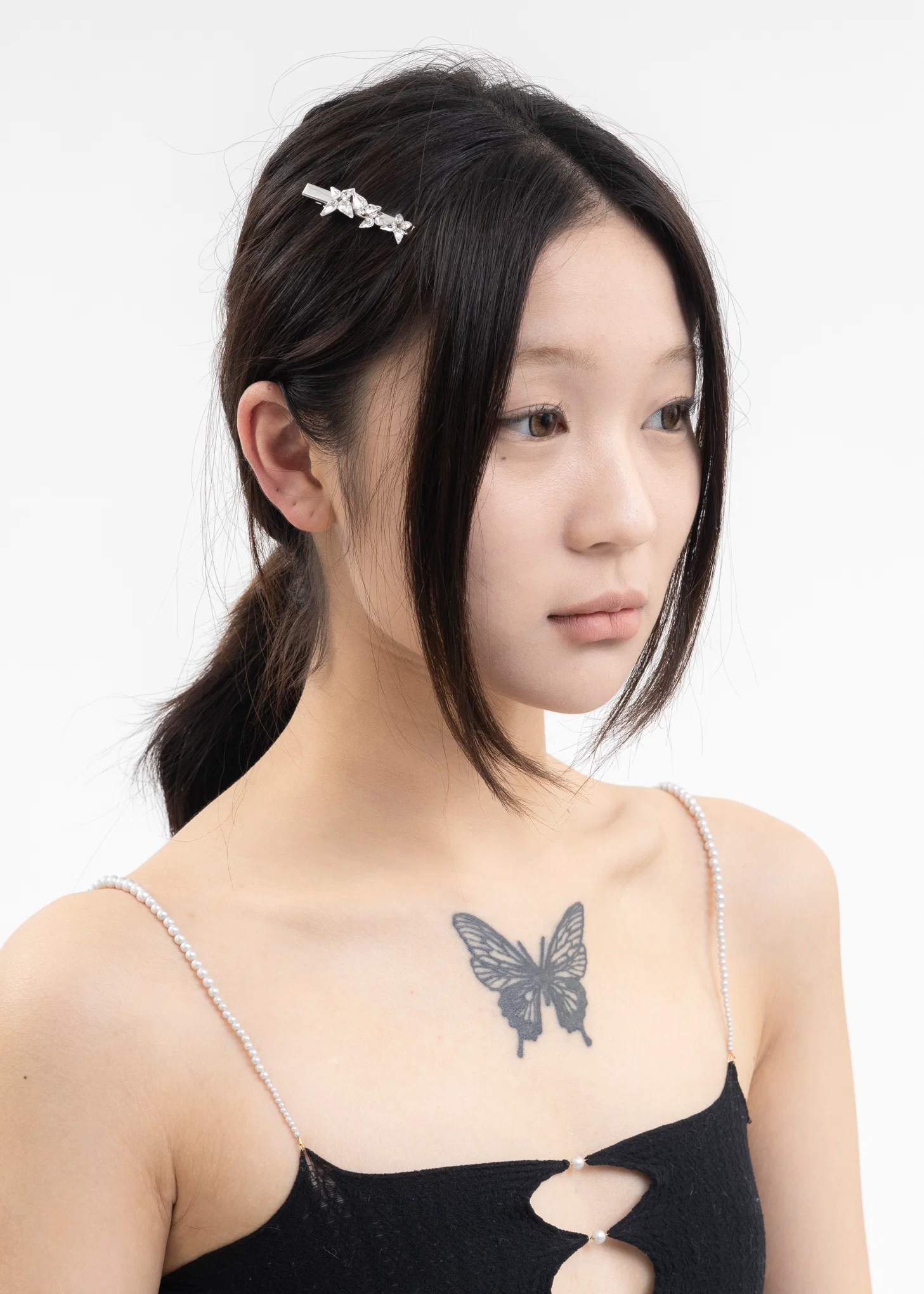 Silver And Rhinestone Small Wing  Necklace - Image 3