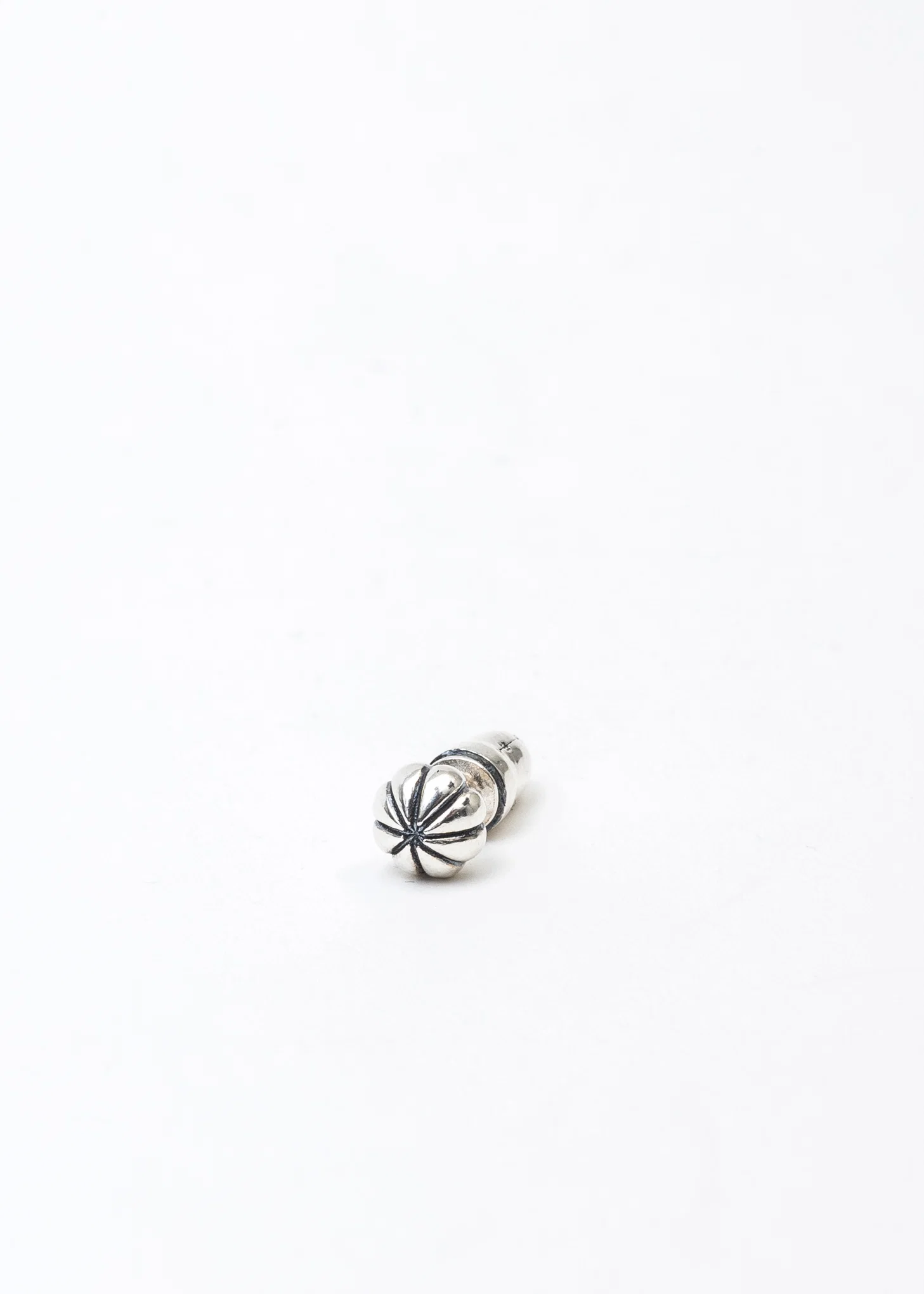 SILVER BUD EARRING
