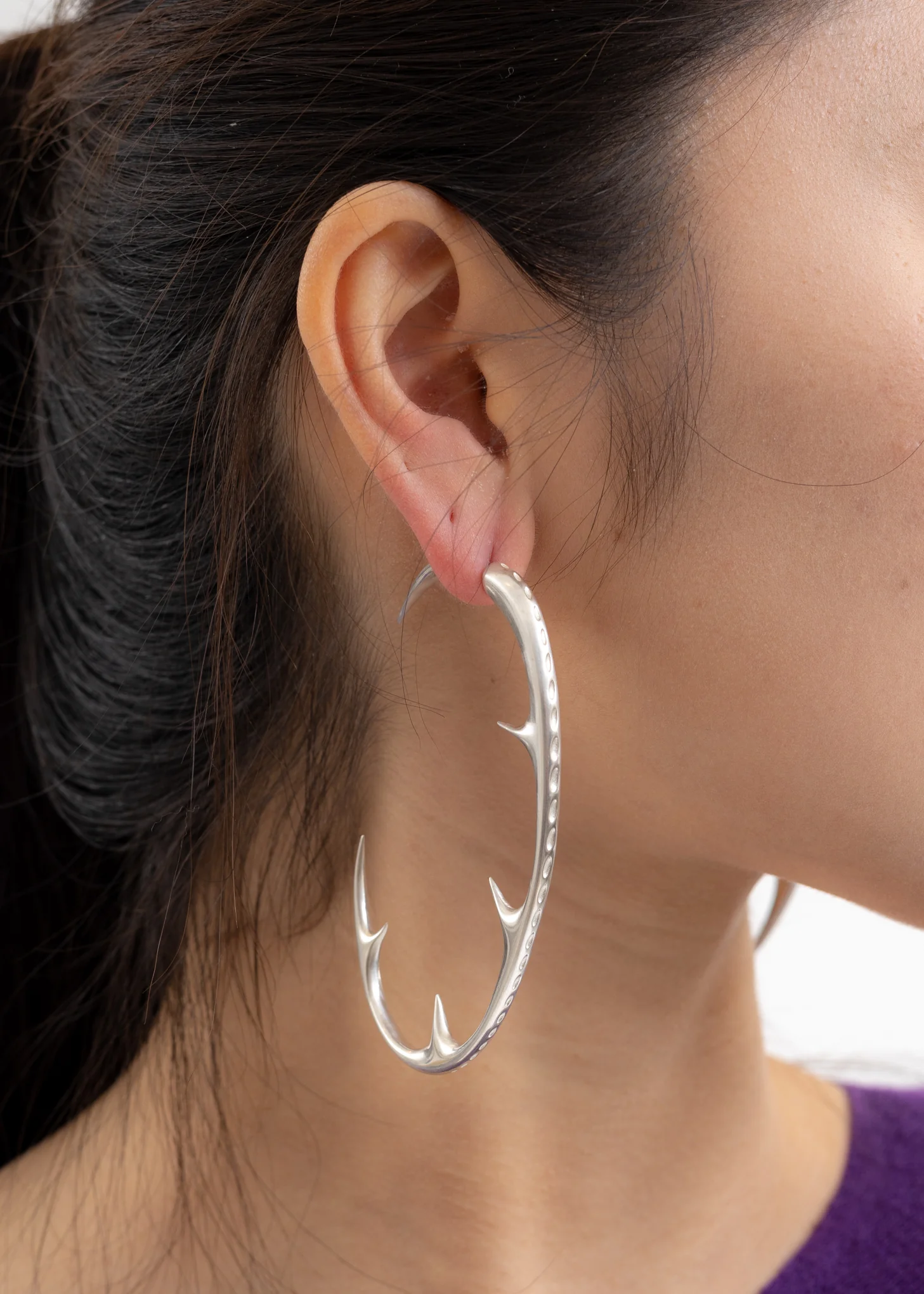 SILVER “C” BARB THORNS EARRINGS - Single - Image 3
