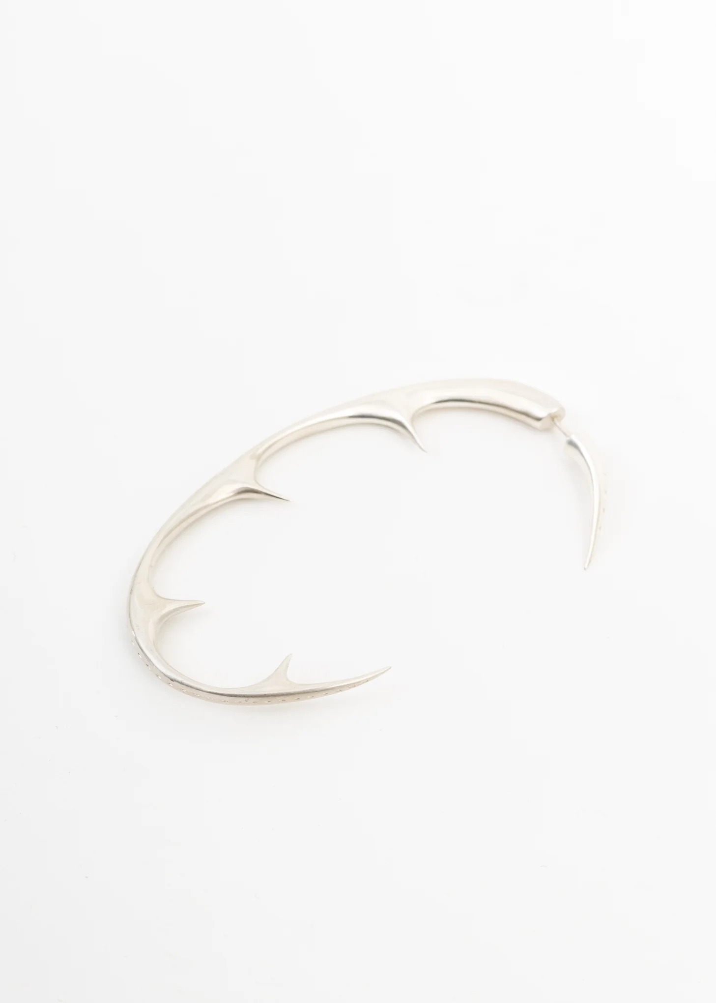 SILVER “C” BARB THORNS EARRINGS - Single - Image 5