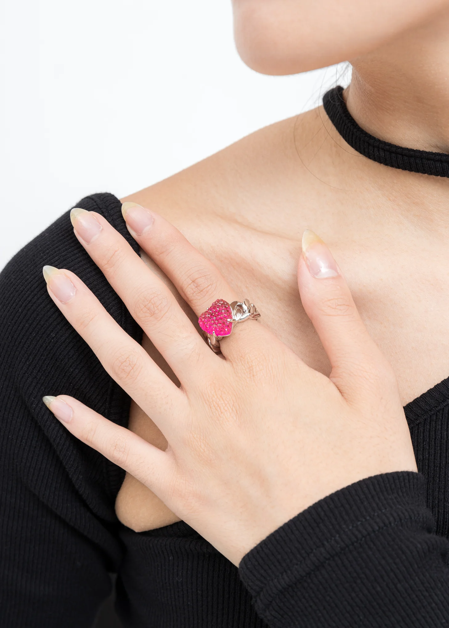 Silver Chain And Pink Heart Ring - Image 3